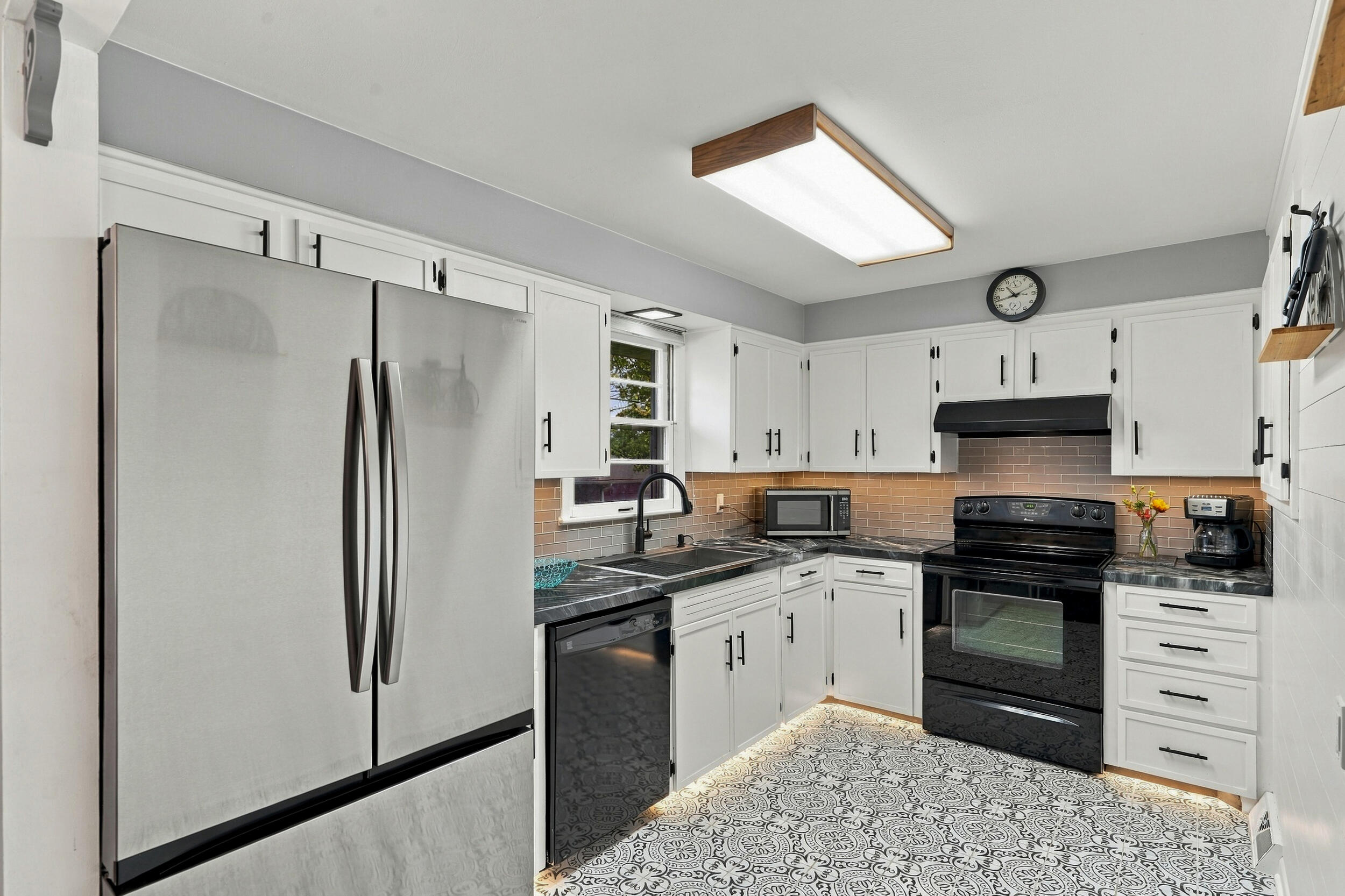 1705 Kathy Dr Property Photo 12
