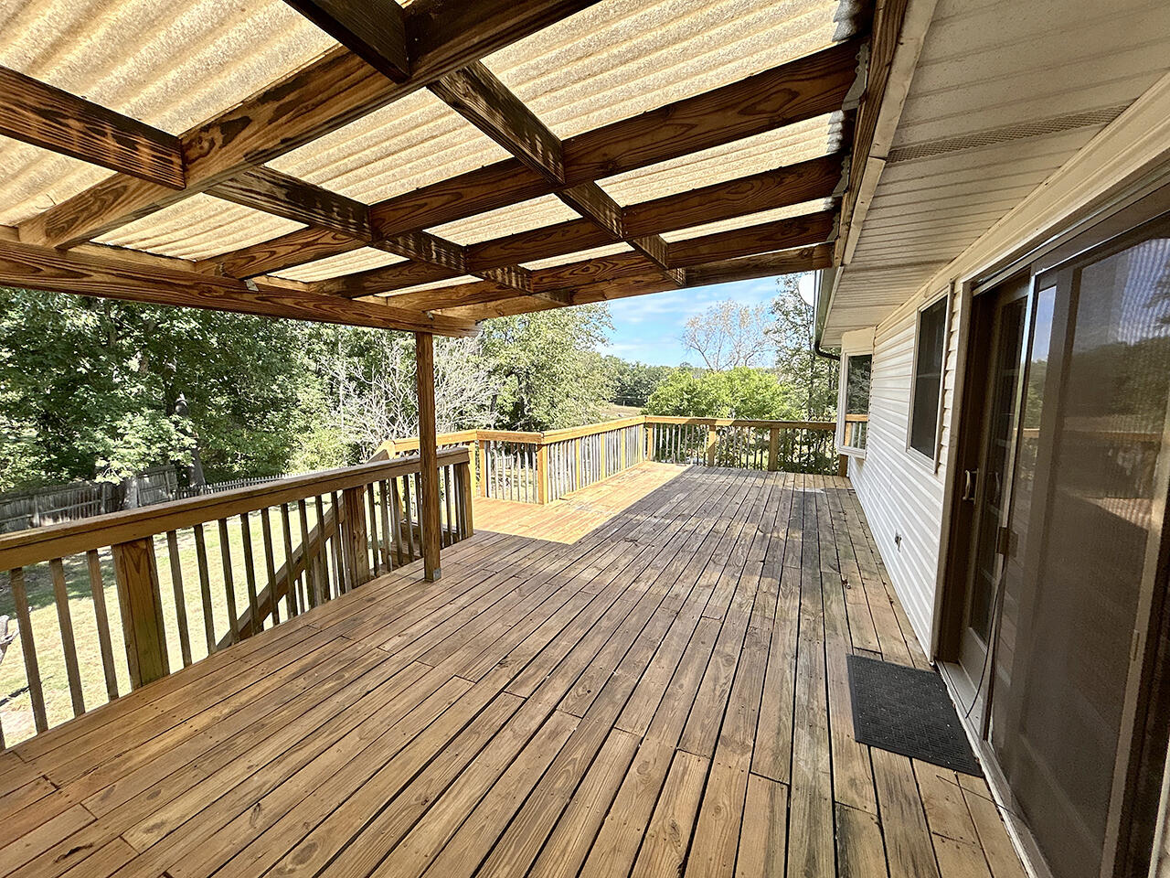 1502 N Mapleview Dr Property Photo 10
