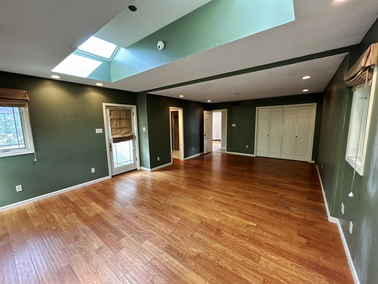1502 N Mapleview Dr Property Photo 20