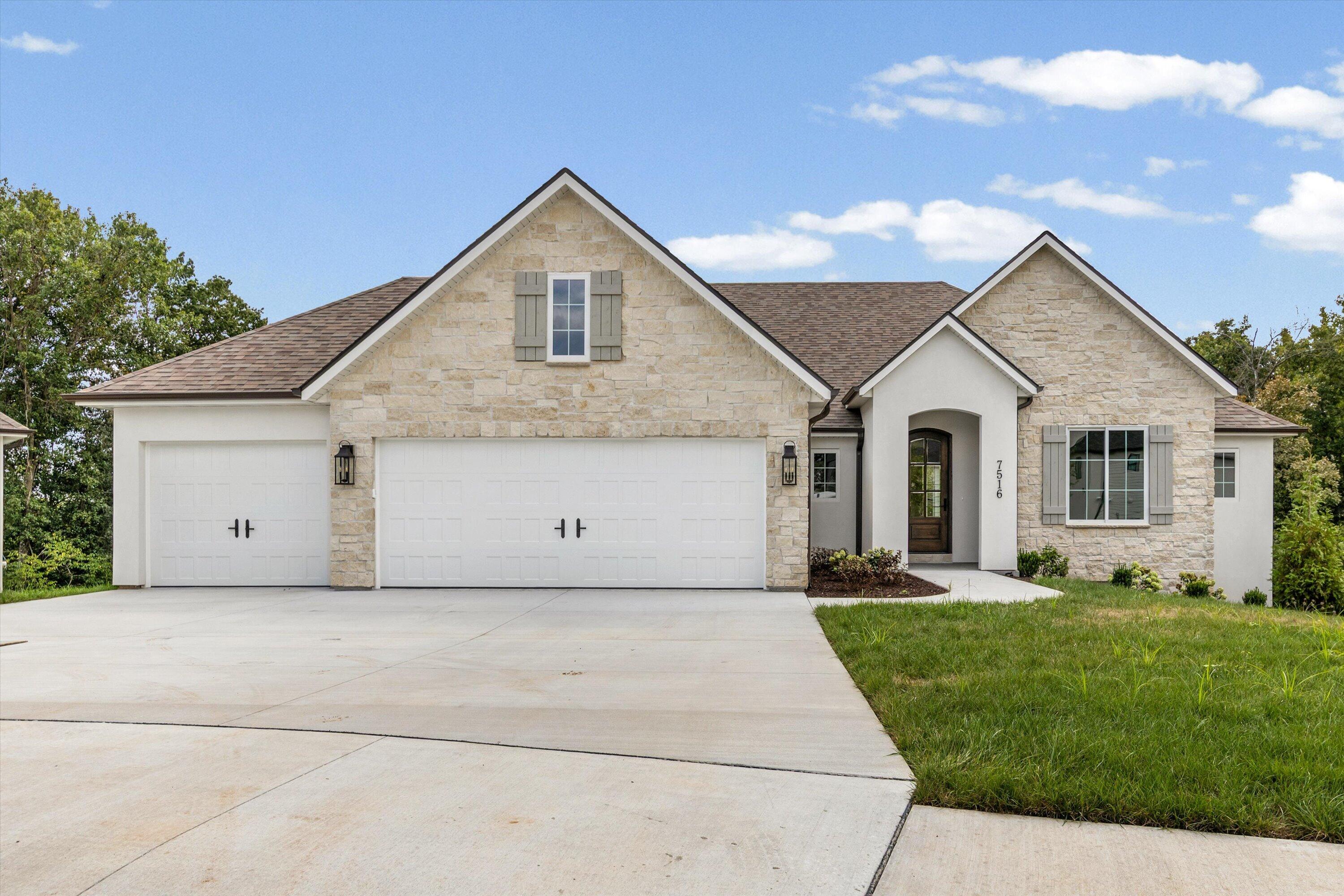 7516 BIDDLESTONE CT Property Photo 1