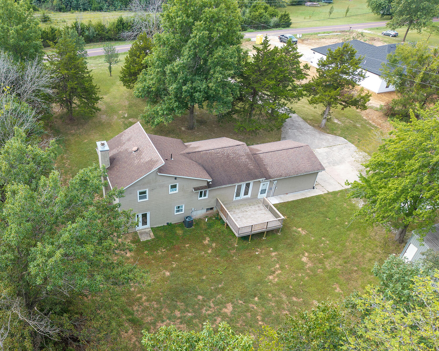 205 W Akeman Bridge Rd Property Photo 3