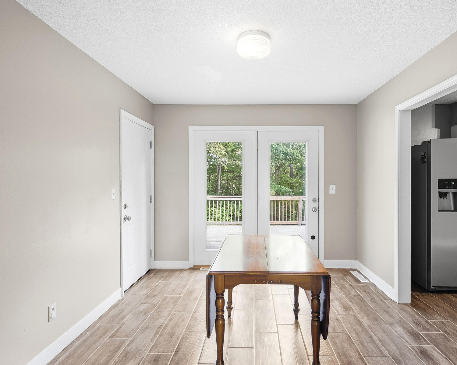 205 W Akeman Bridge Rd Property Photo 5