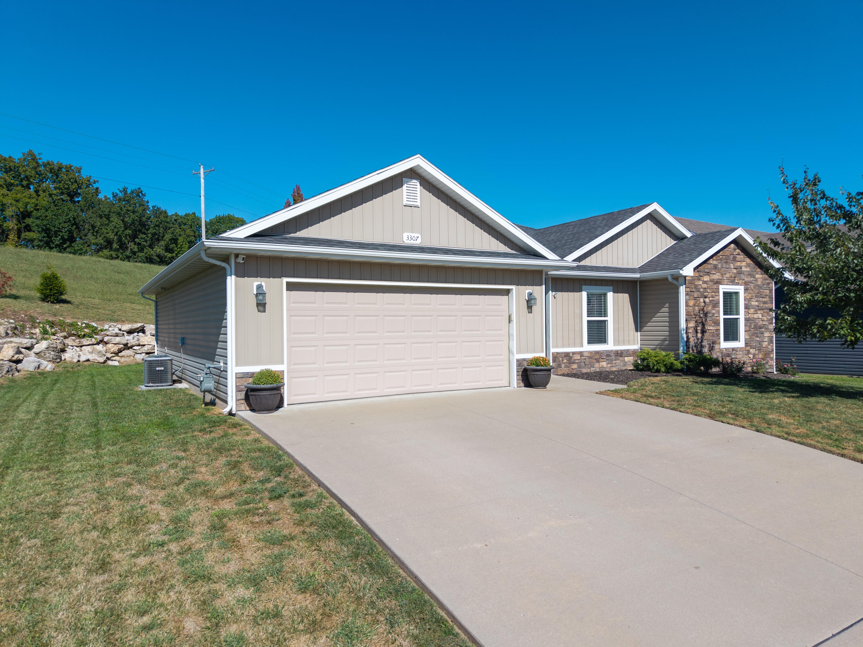 3307 Timber Run Dr Property Photo 1