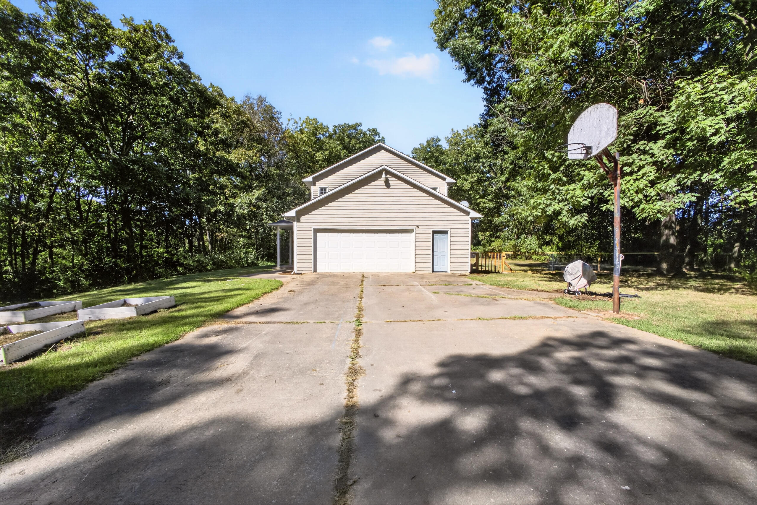 3905 E Graybill Rd Property Photo 4