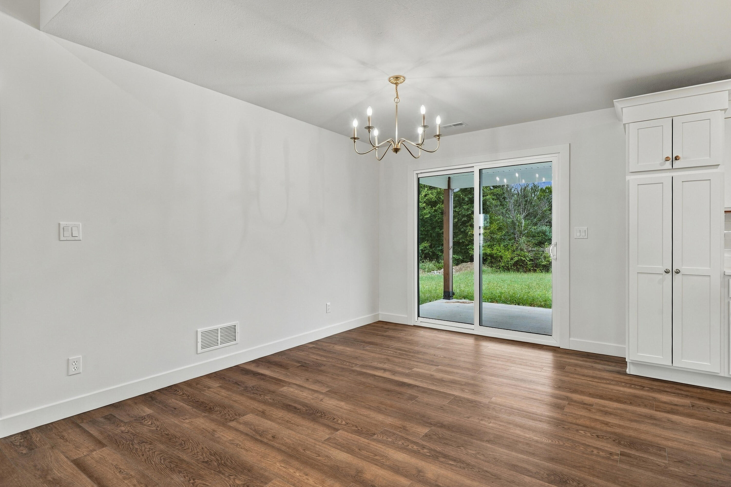 6012 Kestrel Property Photo 10