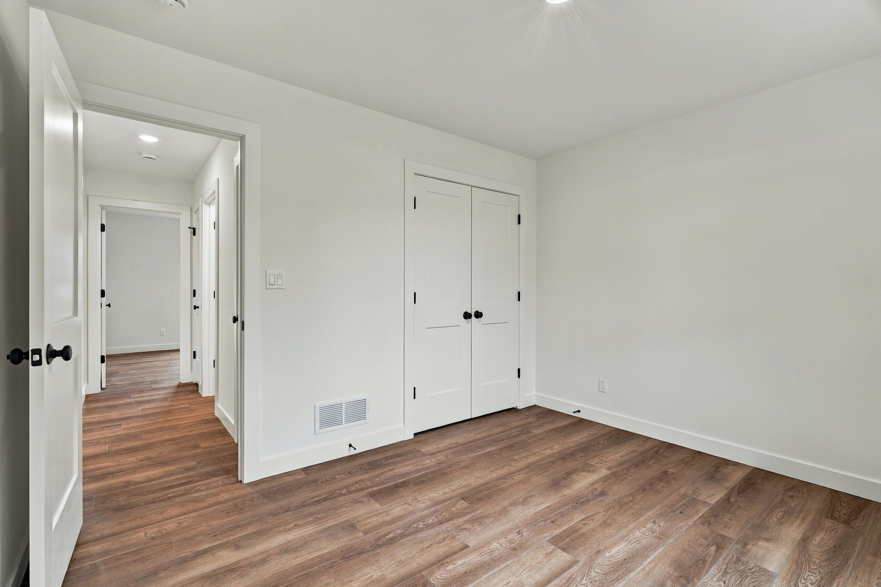 6012 Kestrel Property Photo 27