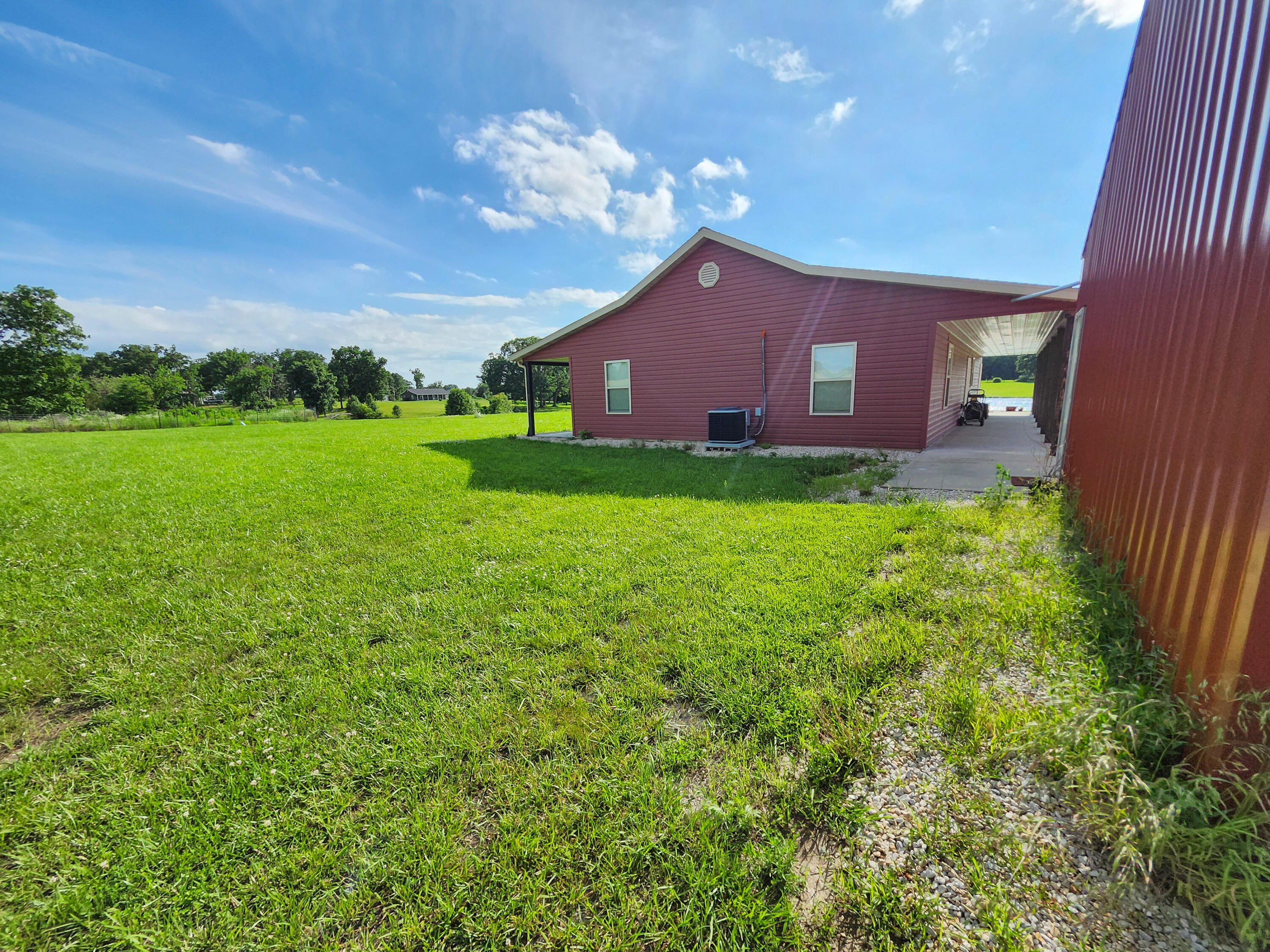 3592 County Road 1450 Property Photo 10