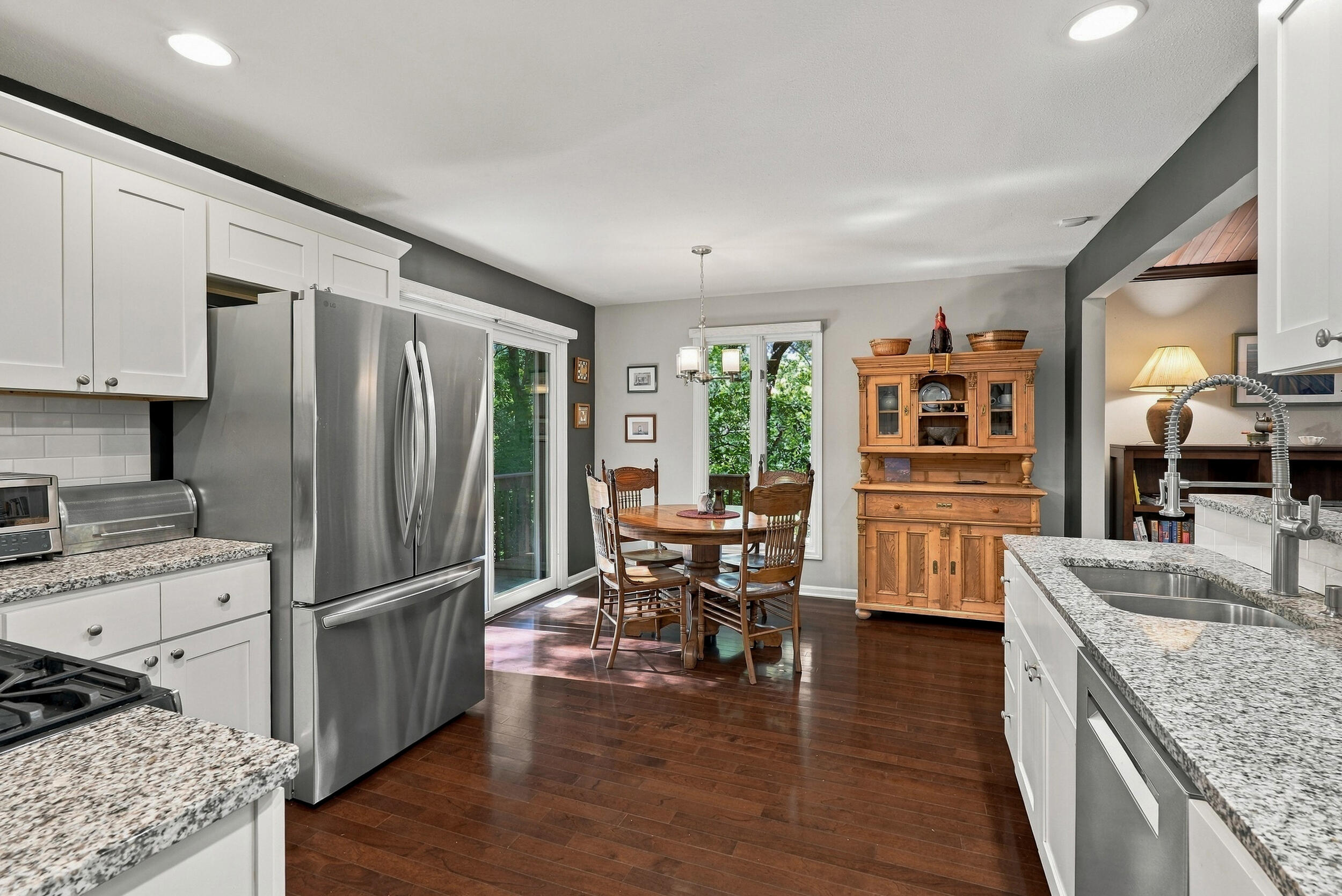 309 W Burnam Rd Property Photo 14