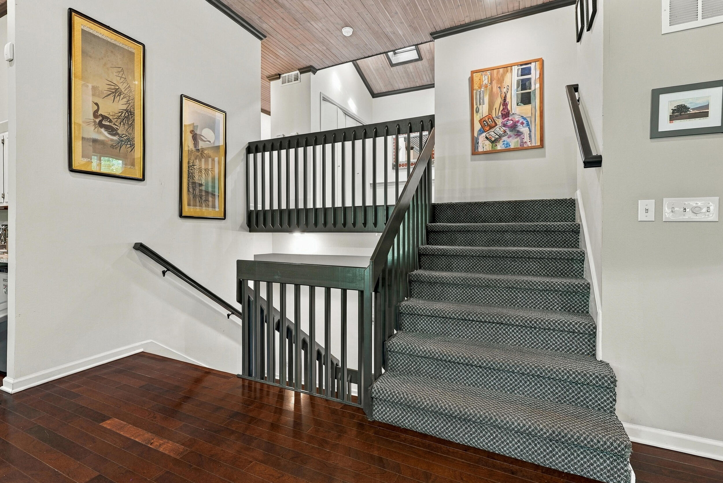 309 W Burnam Rd Property Photo 17
