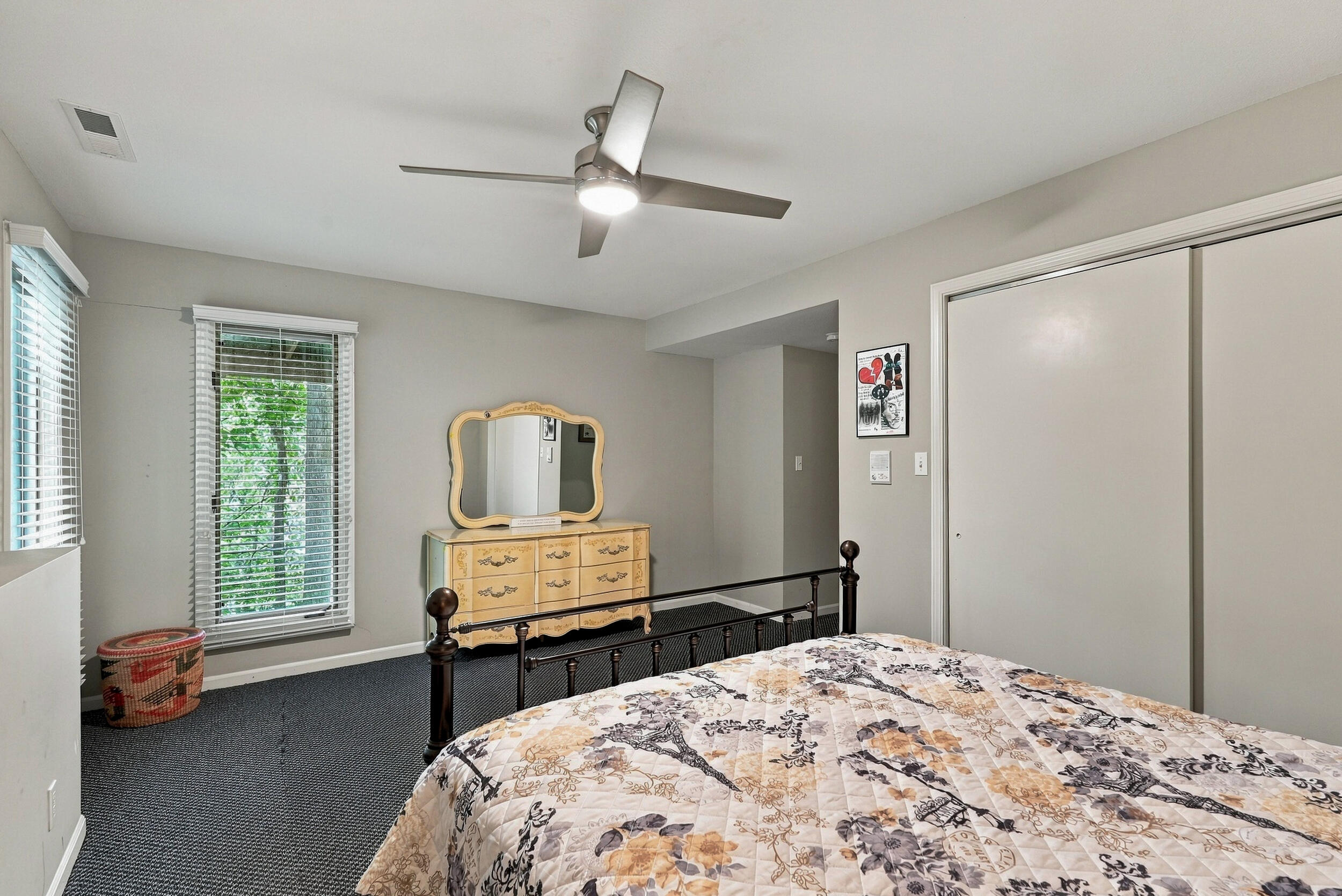 309 W Burnam Rd Property Photo 44