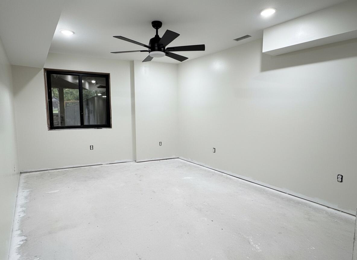 1219 Ridgemont Ct Property Photo 15