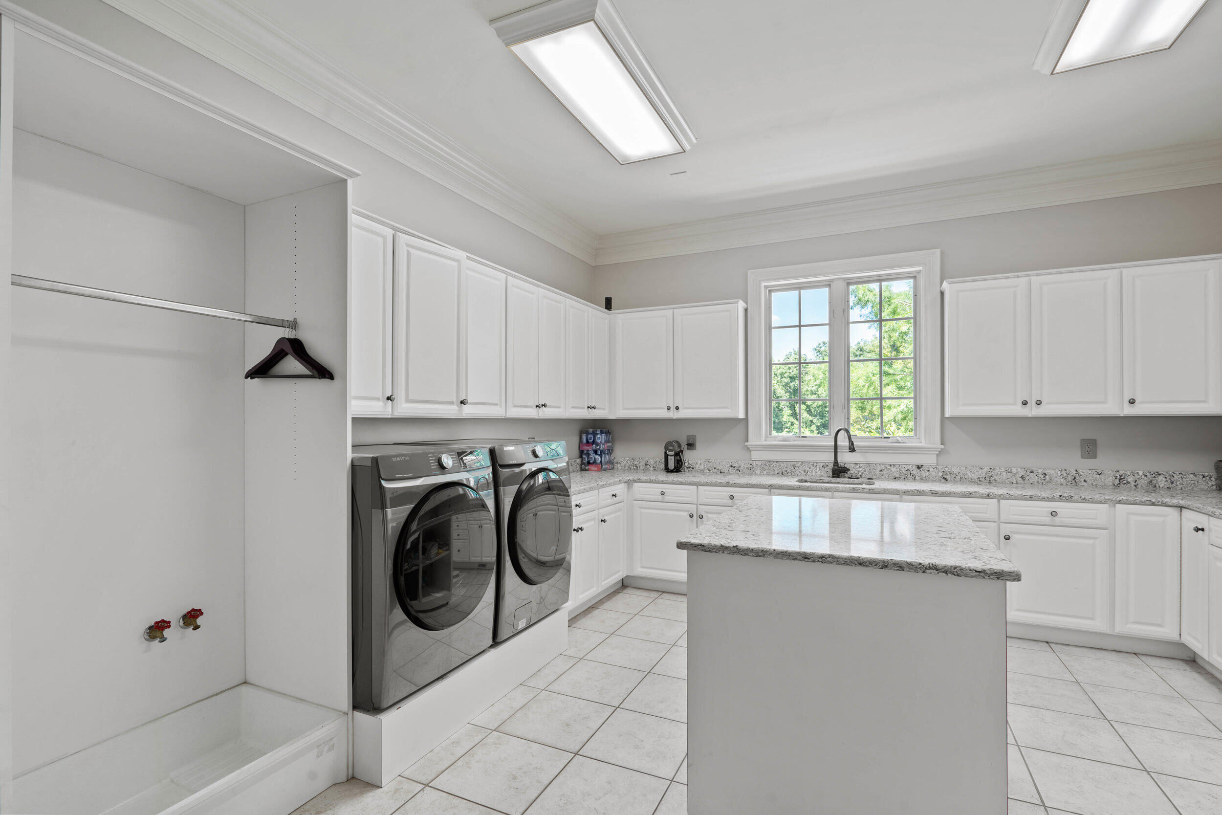 3081 W Picket Post St Property Photo 16