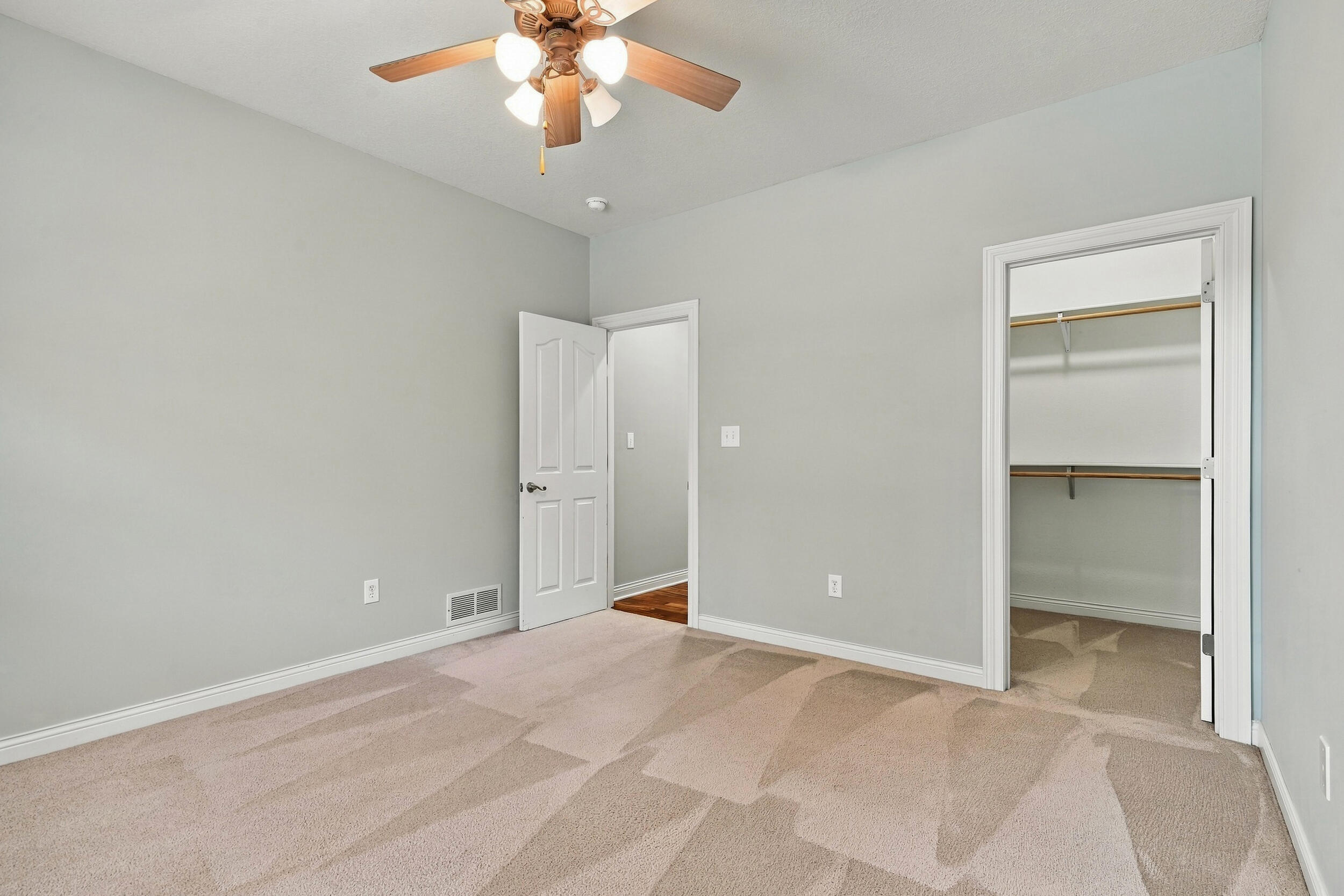 208 Red Tail Dr Property Photo 27
