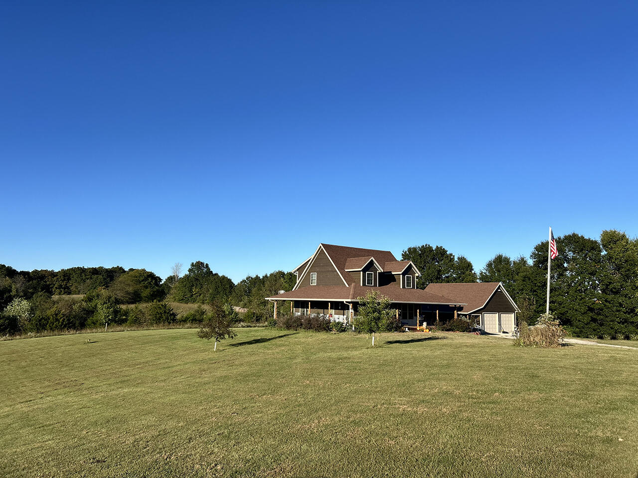 1375 State Route U Property Photo 1