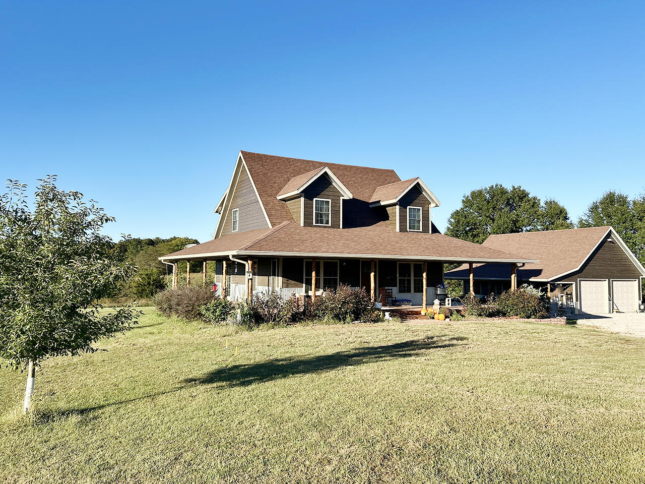 1375 State Route U Property Photo 3