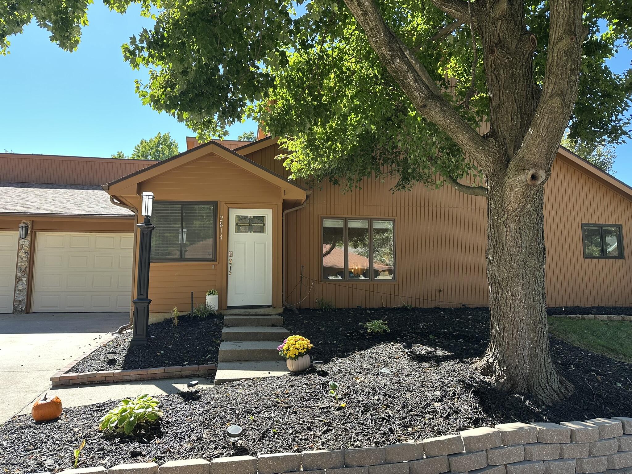 2814 MELODY LN