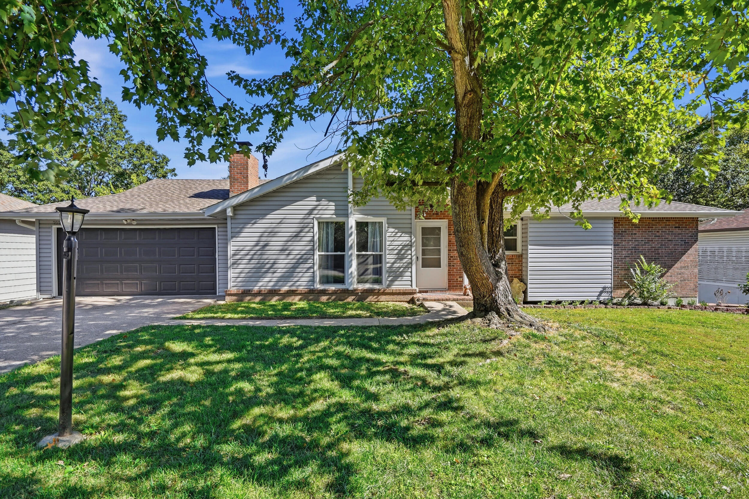 2024 S EL CENTRO CT Property Photo 1
