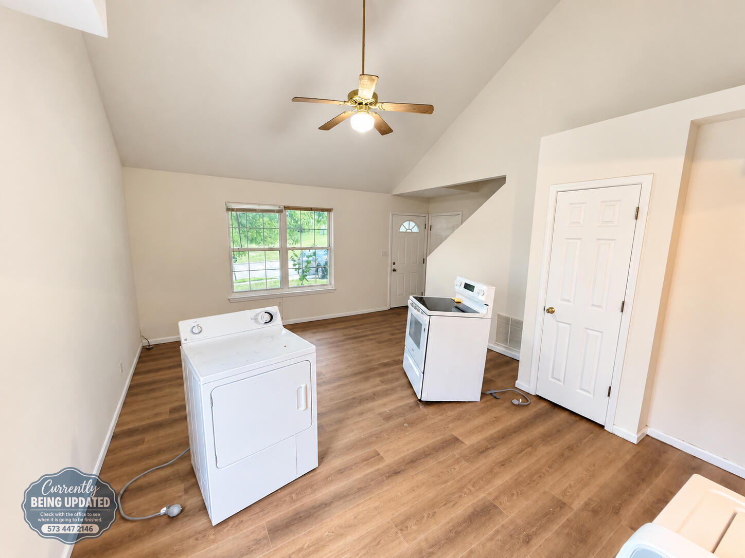 5567 Pinehurst Ln Property Photo 4