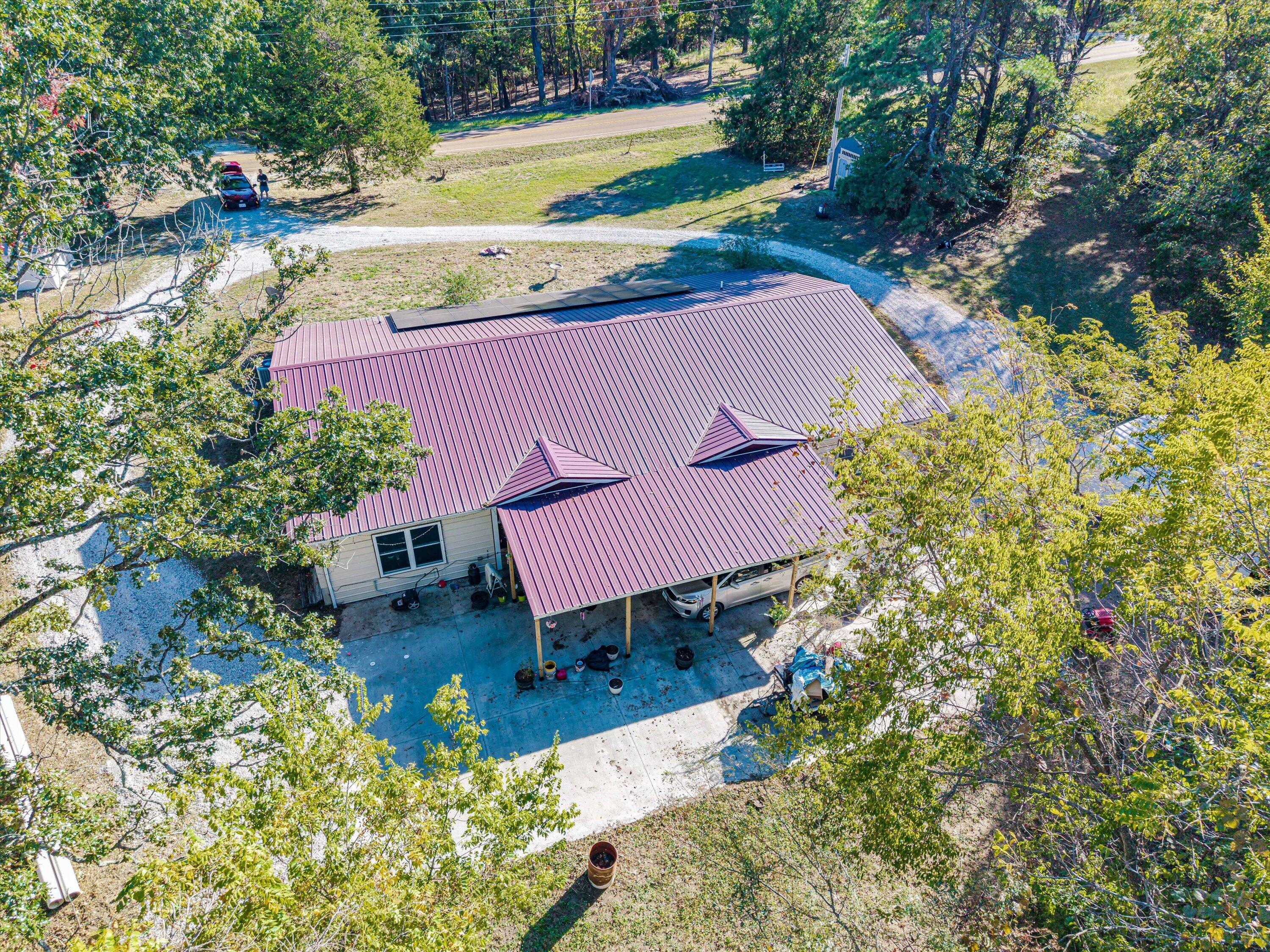 1426 Route E Property Photo 1