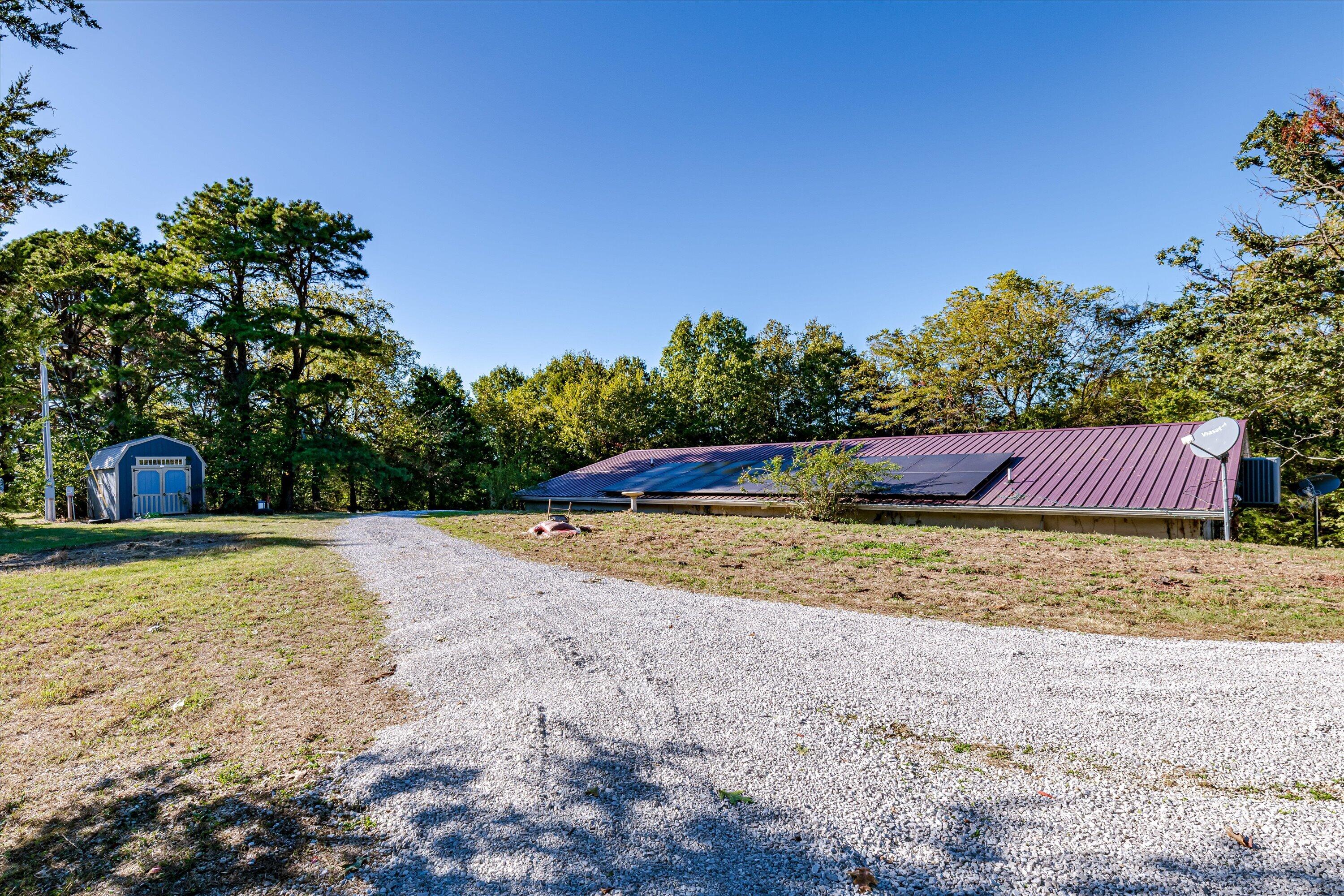 1426 Route E Property Photo 4