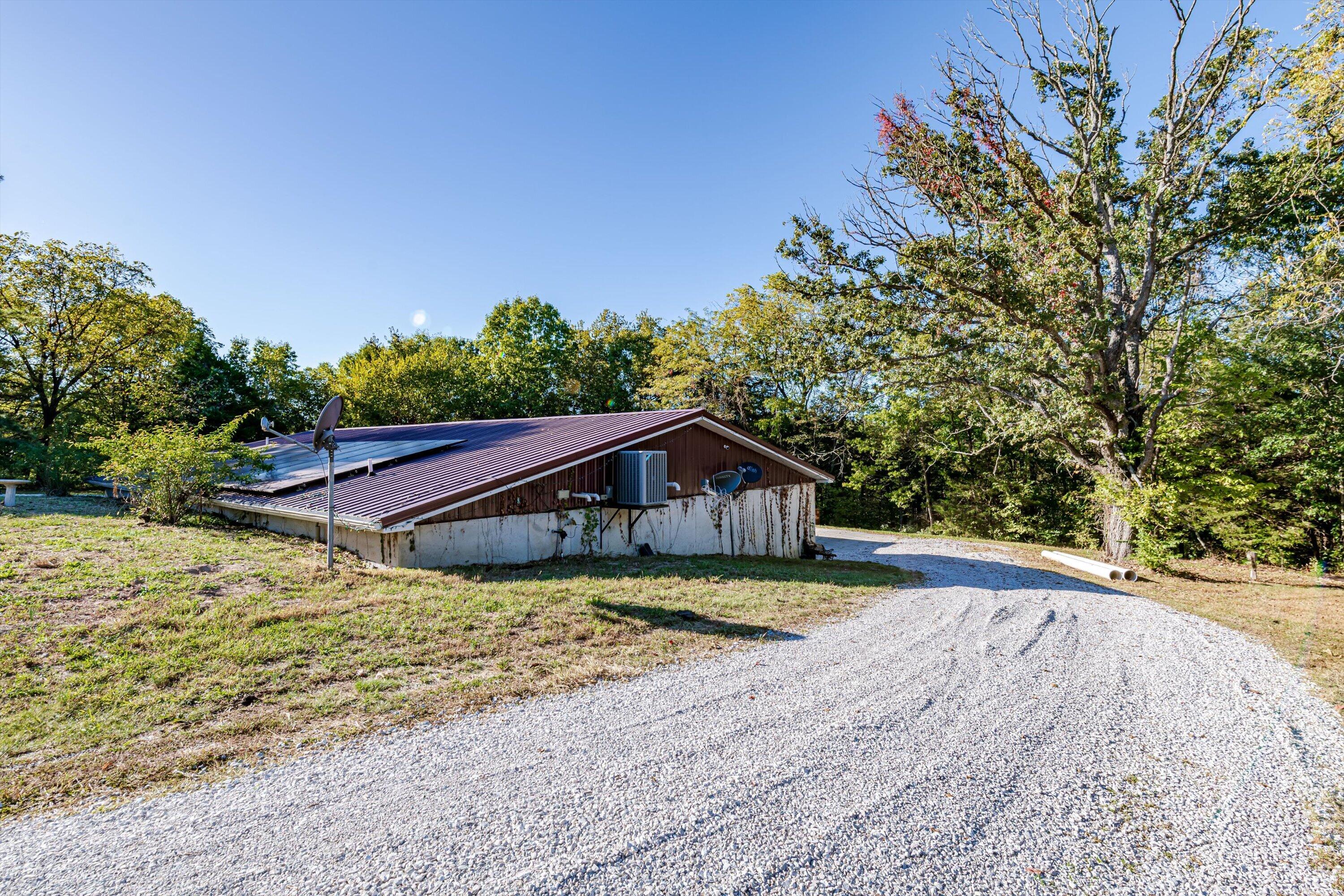 1426 Route E Property Photo 7