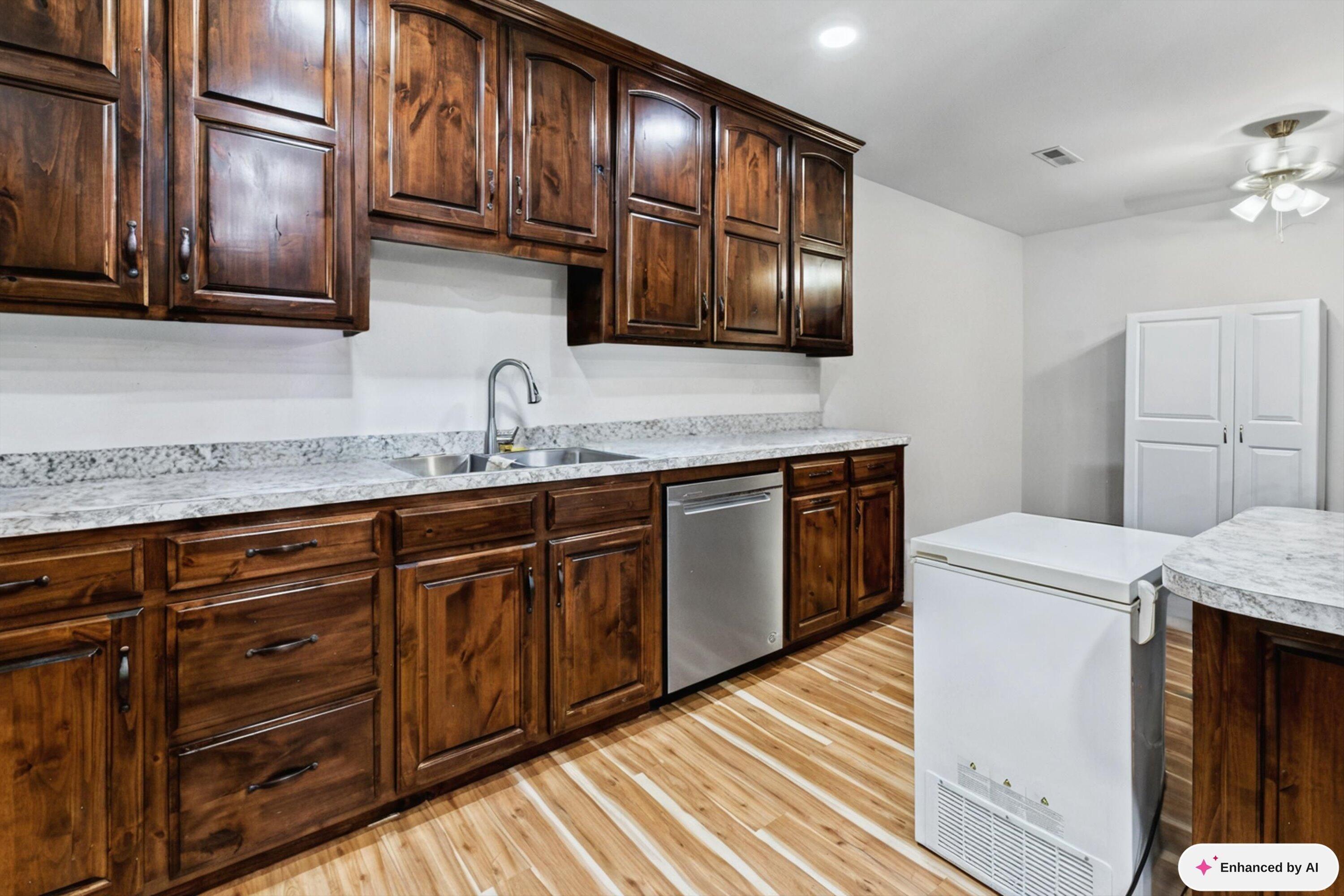 1426 Route E Property Photo 11
