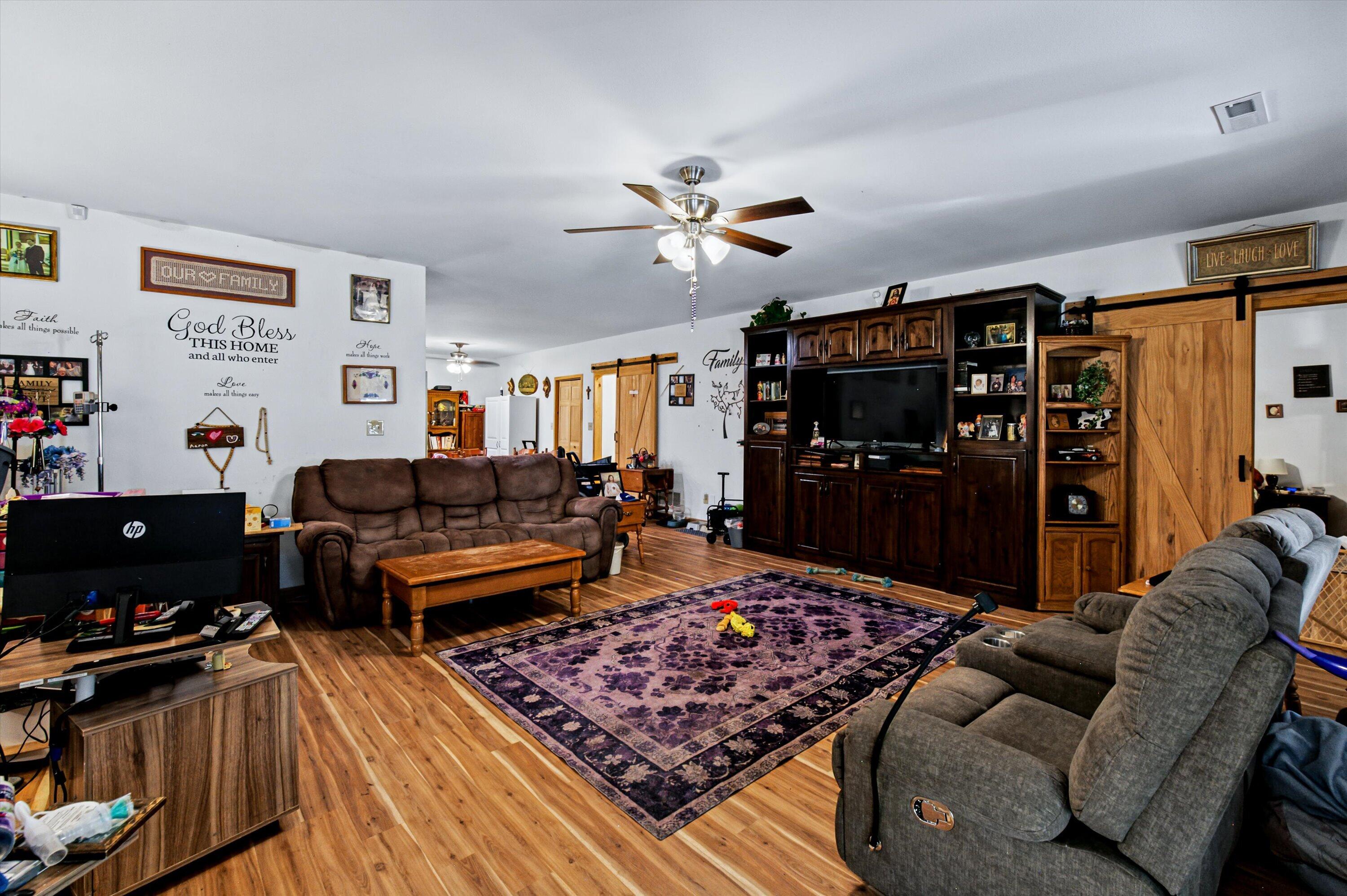 1426 Route E Property Photo 18
