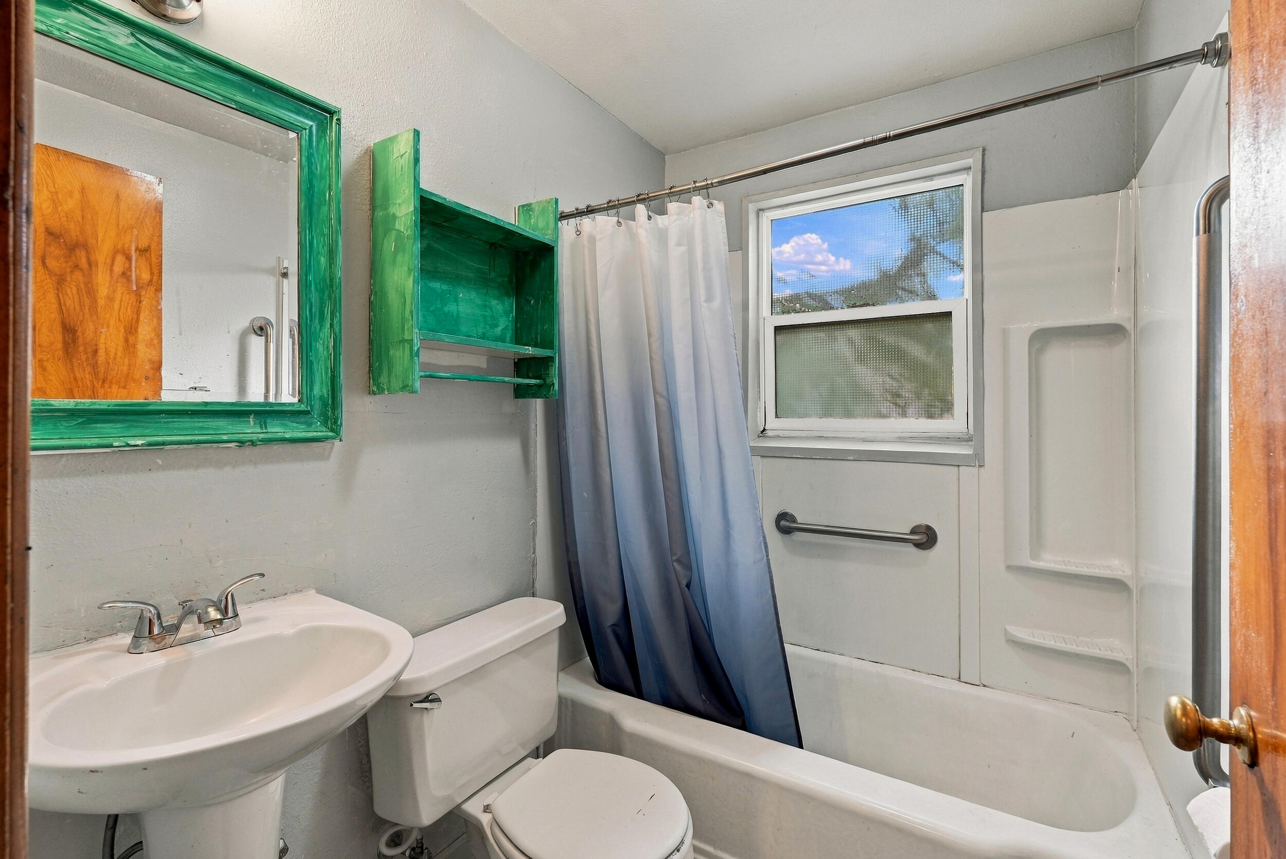 305 Hirth Ave Property Photo 19
