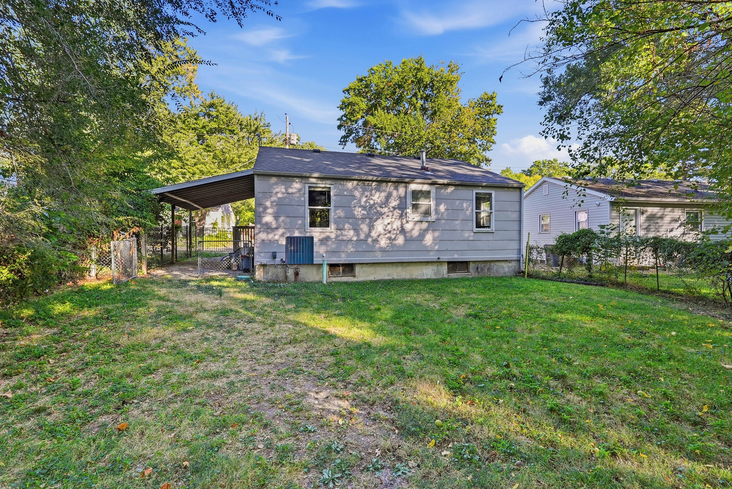 305 Hirth Ave Property Photo 24