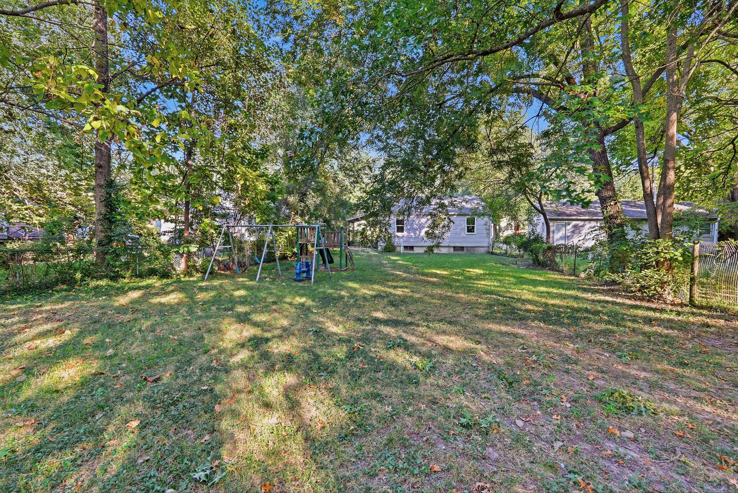 305 Hirth Ave Property Photo 27