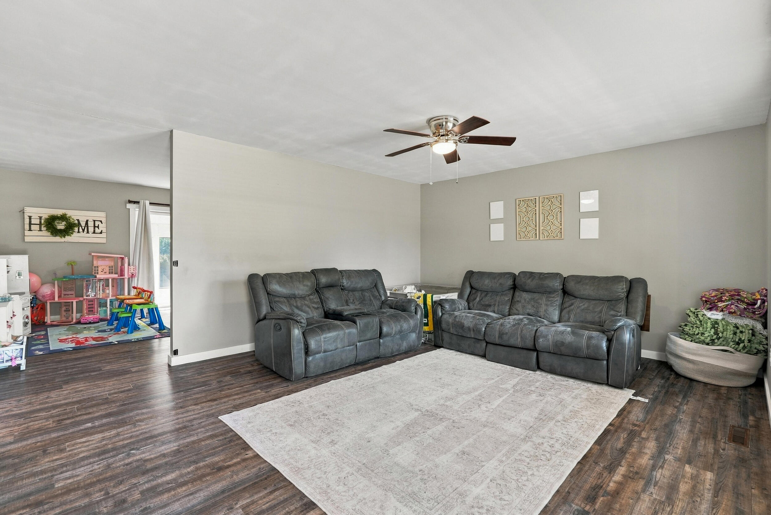 1733 County Road 2980 Property Photo 5