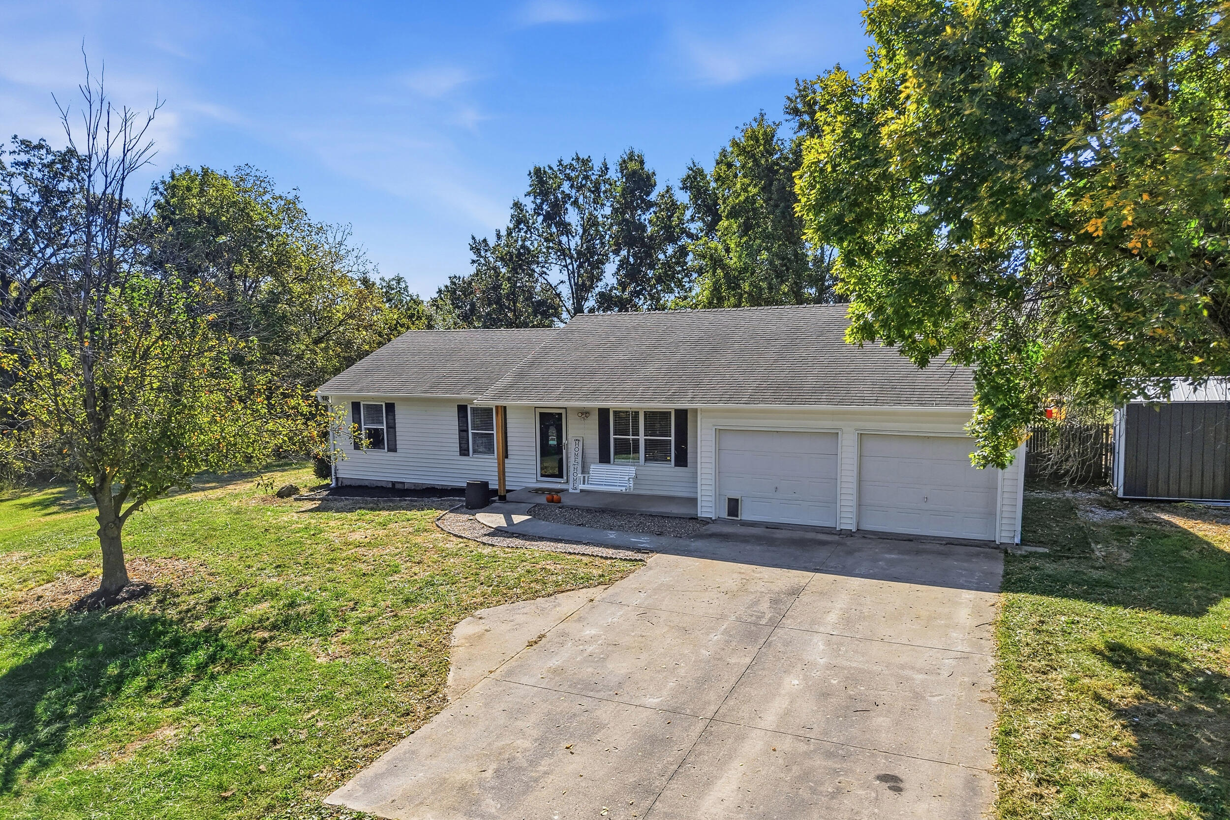 1733 County Road 2980 Property Photo 35