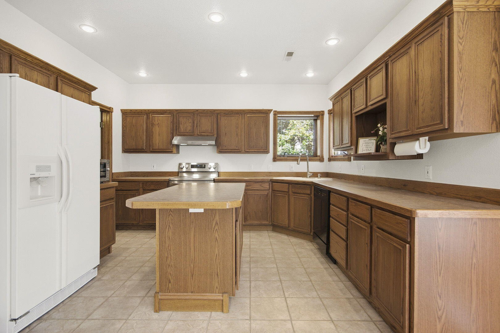 4003 Continental Ct Property Photo 13