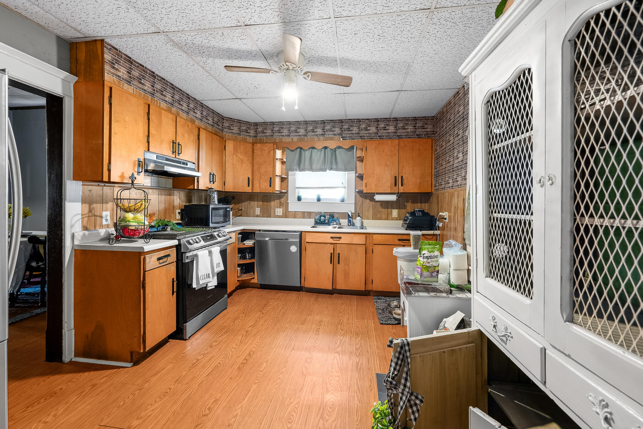 605 Farror St Property Photo 17