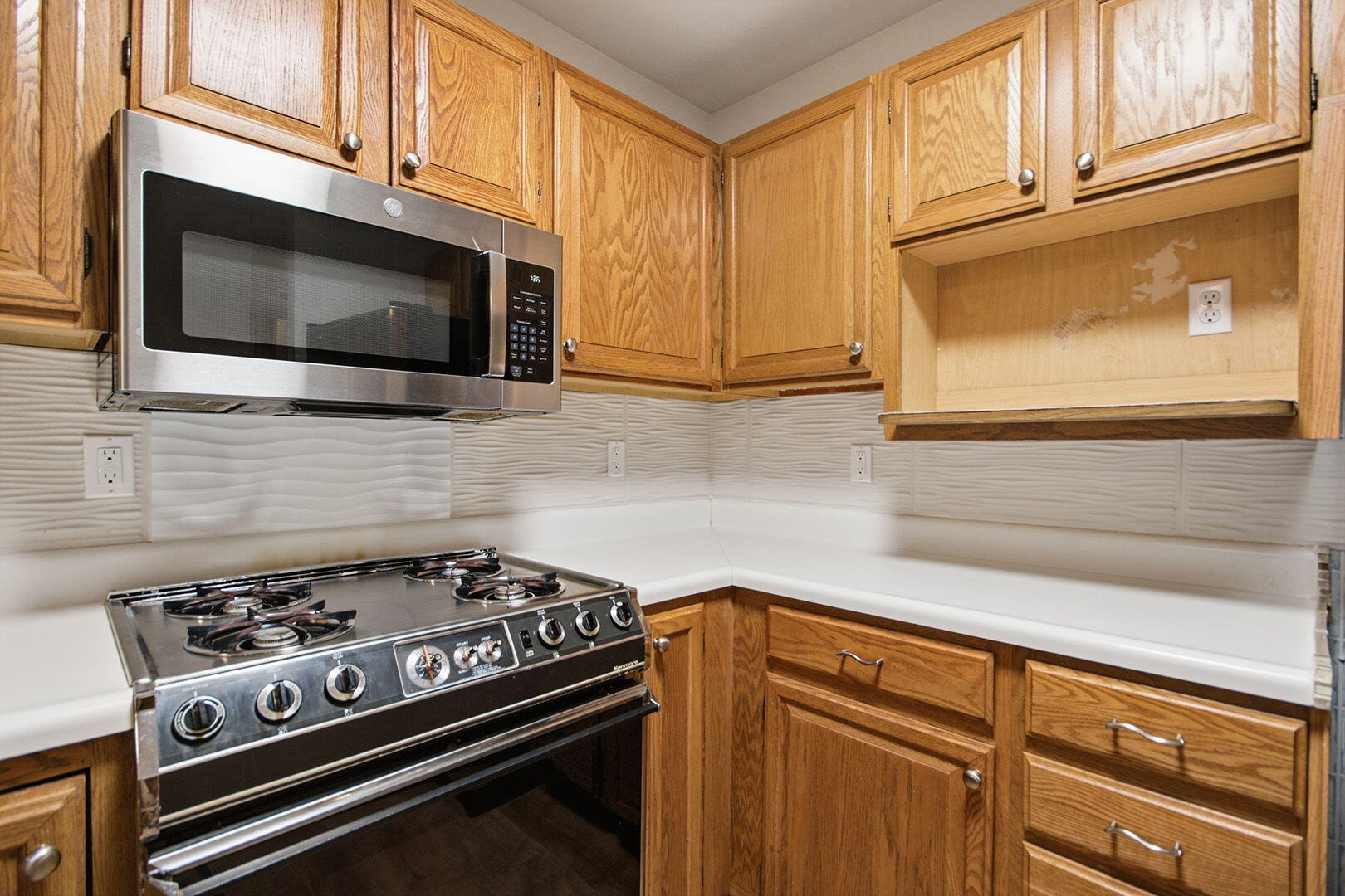 409 Cedar Ln Property Photo 36