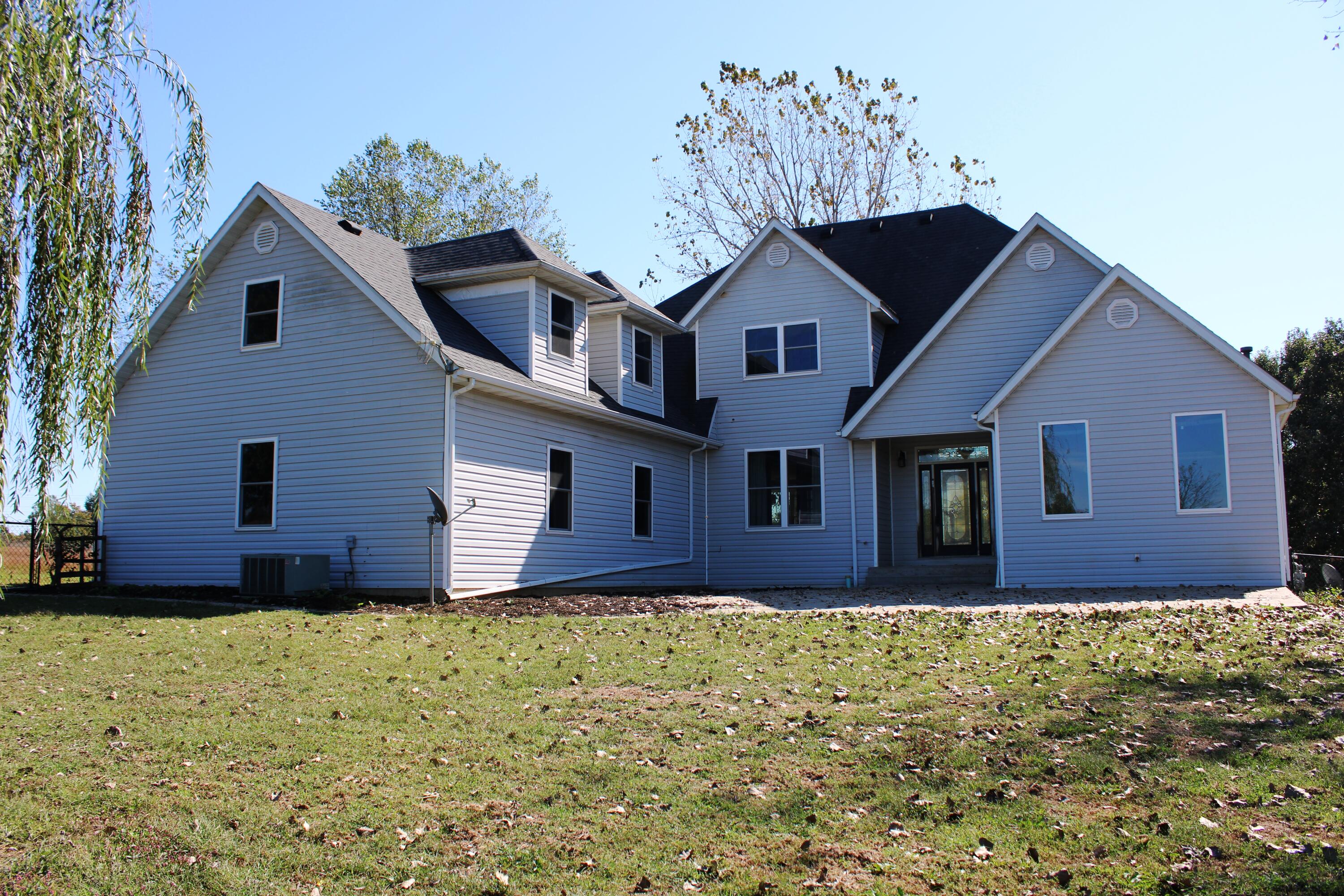 1775 State Road Z Property Photo 1