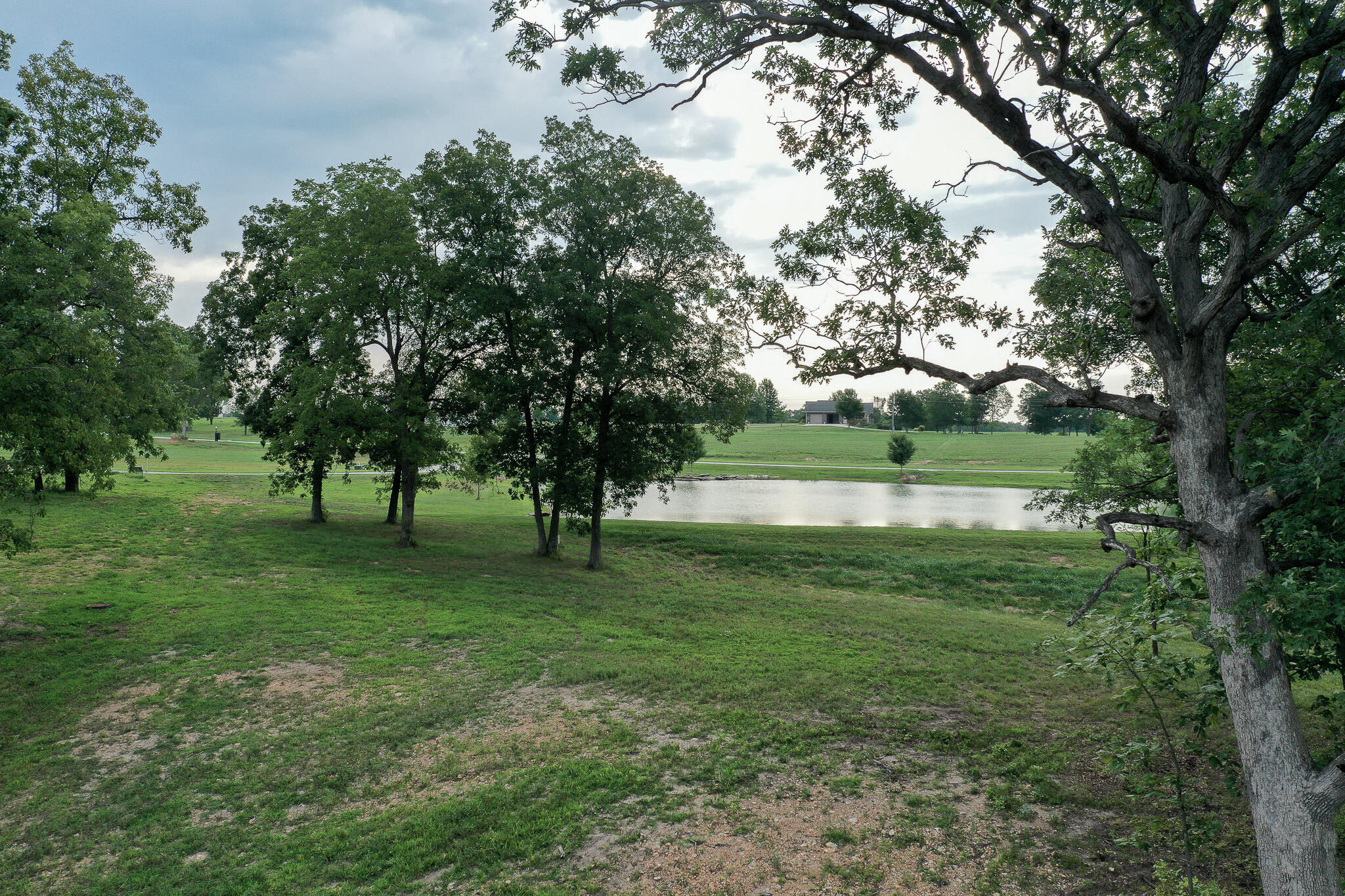 2680 Eagle View Spur Property Photo 2