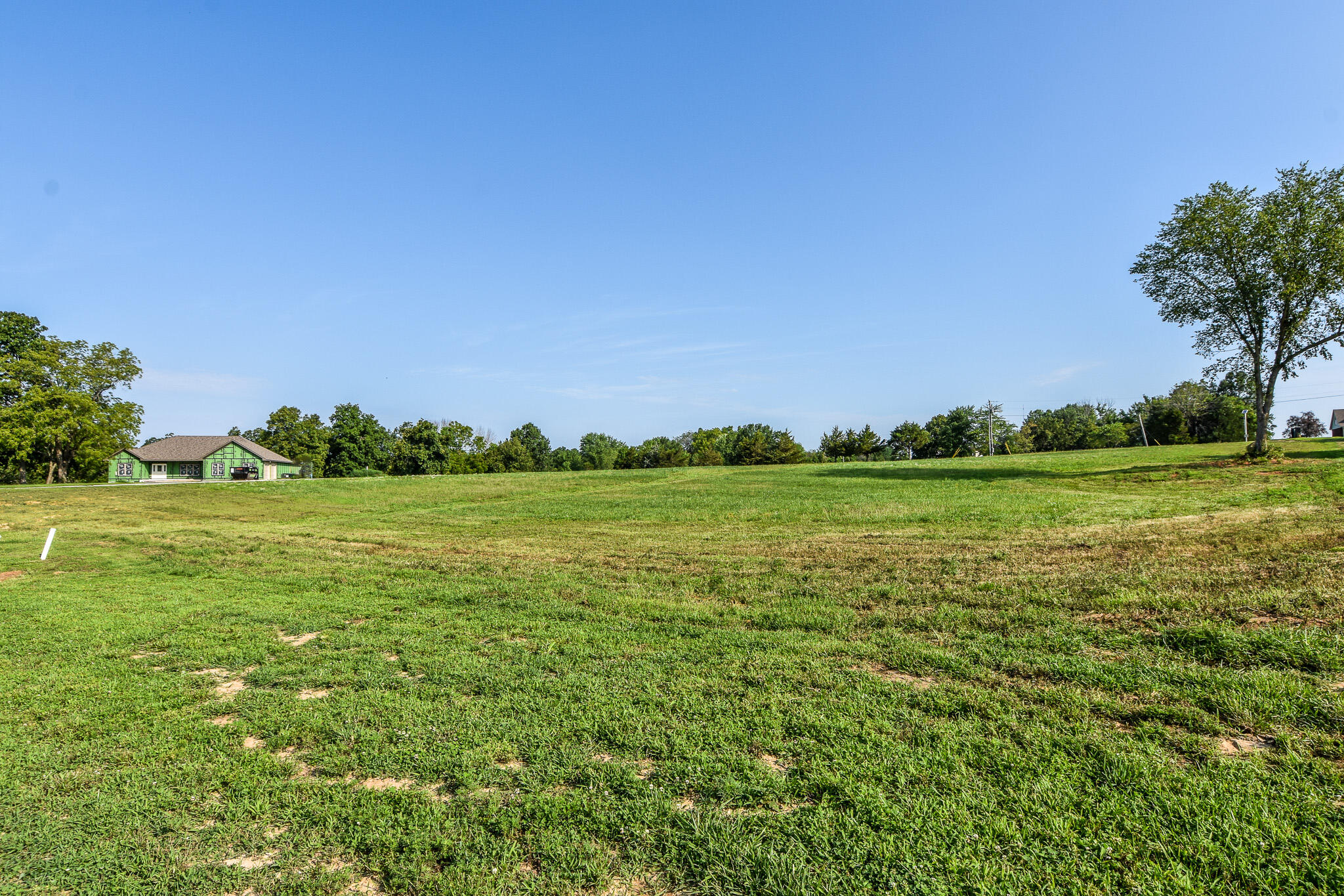 10905 Eagle Lake Ln Property Photo 4