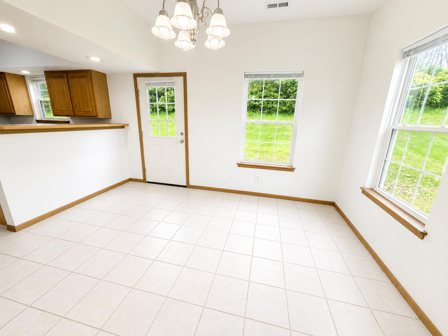 5000 Derby Ridge Dr 301 Property Photo 5