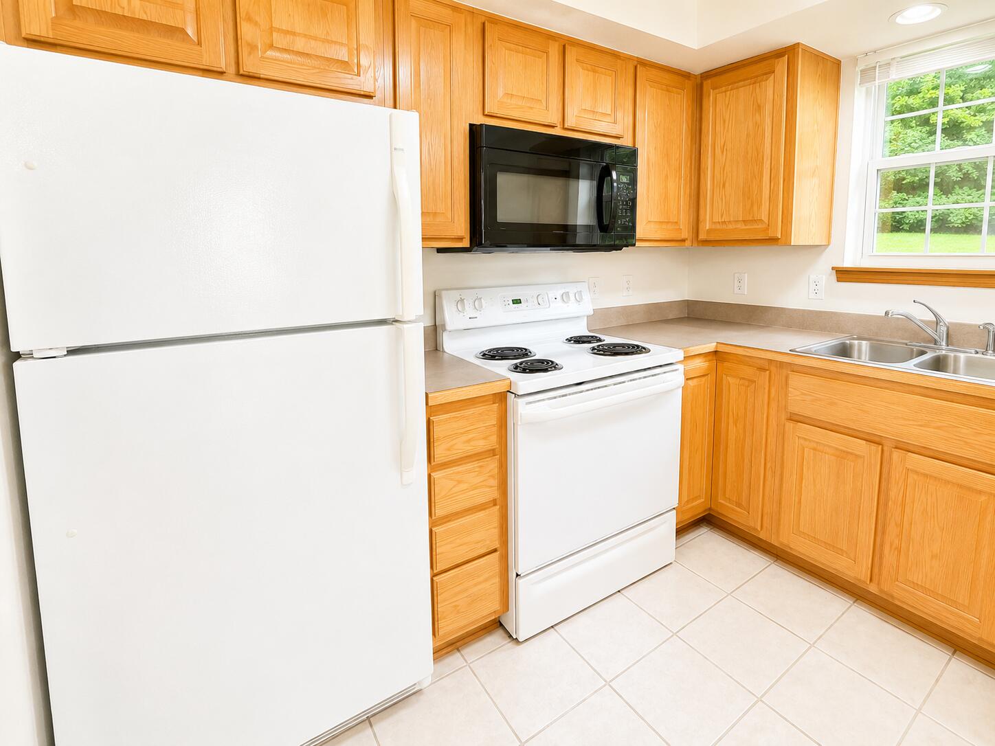 5000 Derby Ridge Dr 301 Property Photo 7