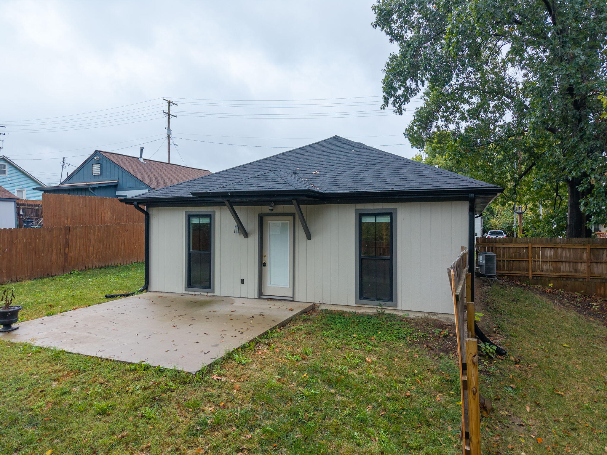 1203 Lakeview Ave Property Photo 26