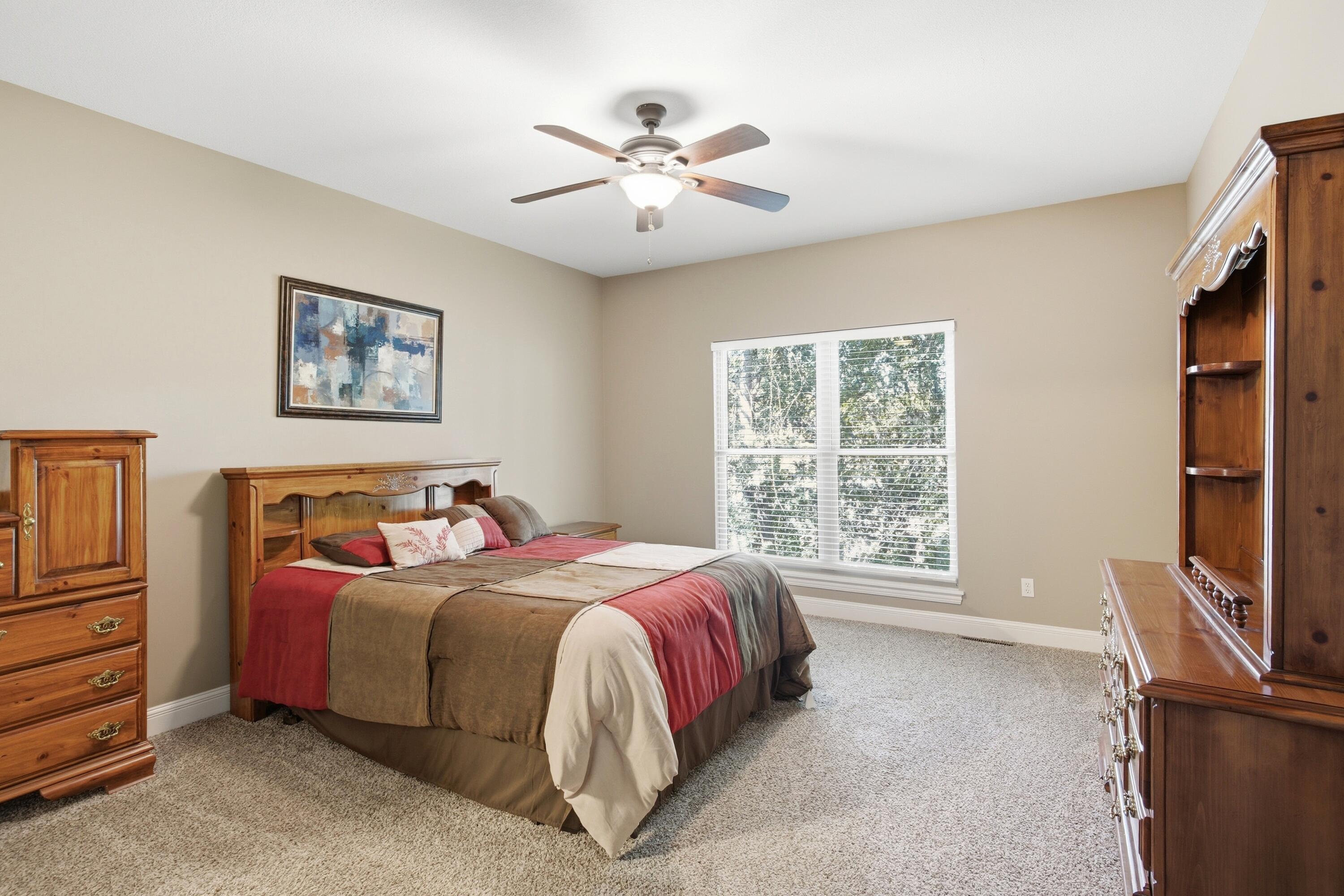 5105 Fabian Ln Property Photo 11
