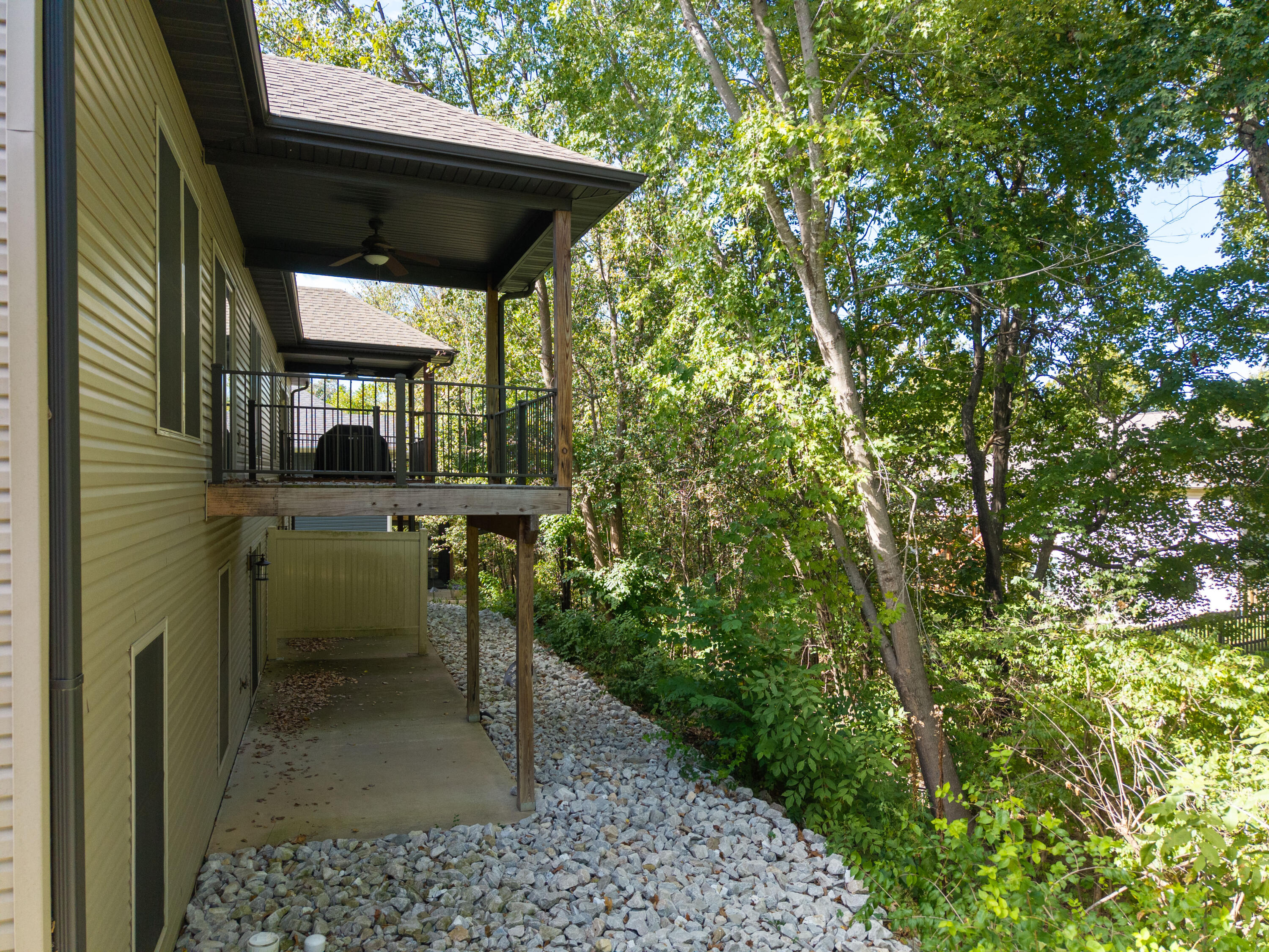 5105 Fabian Ln Property Photo 31