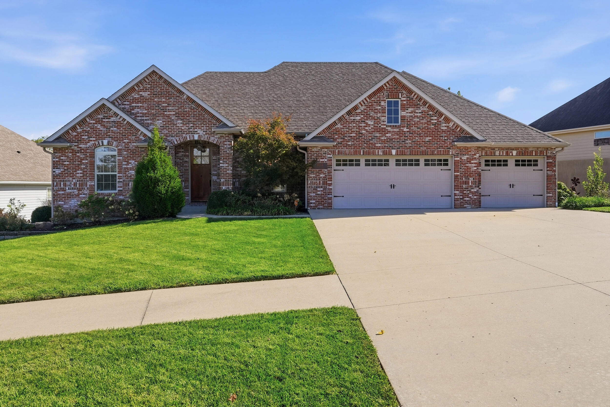 4014 Frontgate Dr Property Photo 1