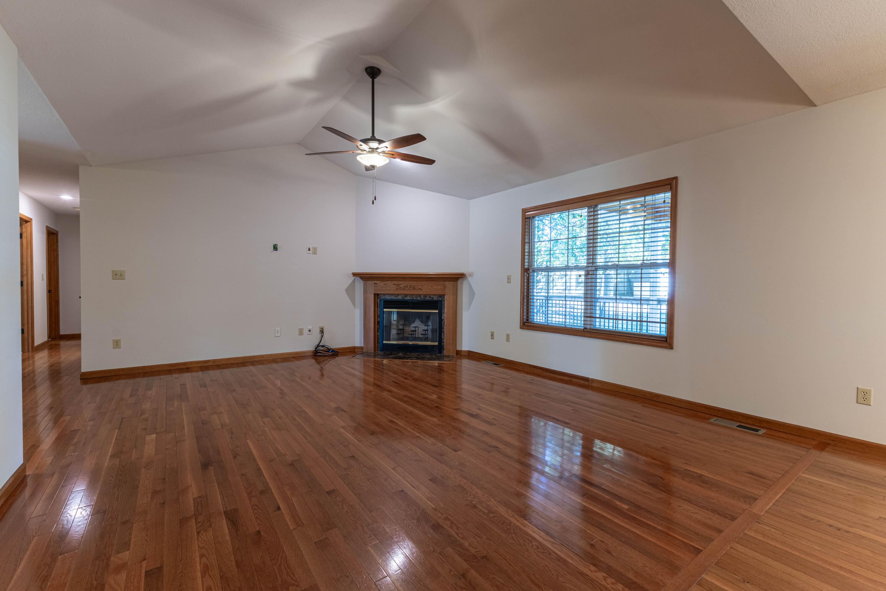 2904 Creekside Ct Property Photo 15