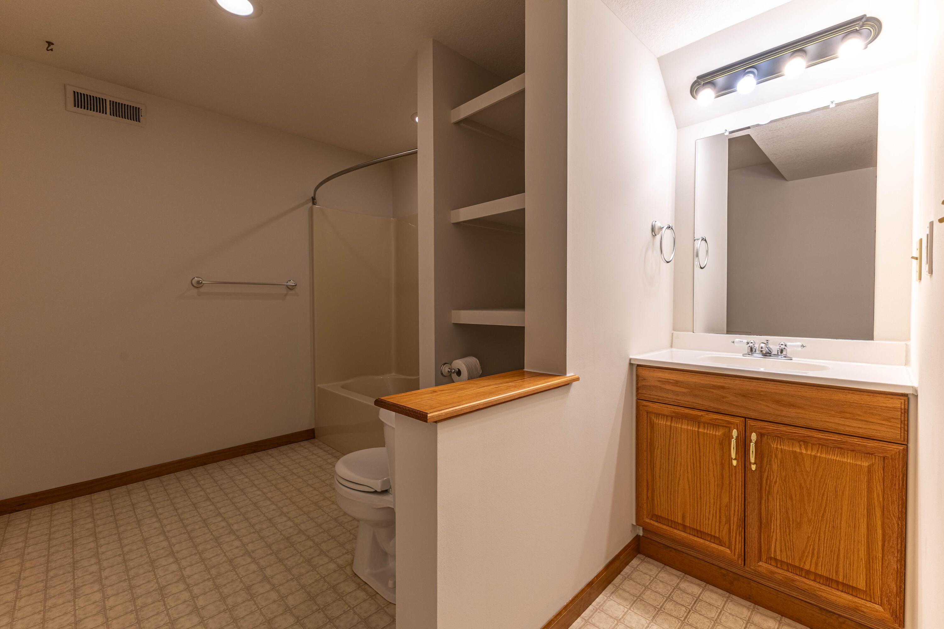 2904 Creekside Ct Property Photo 31