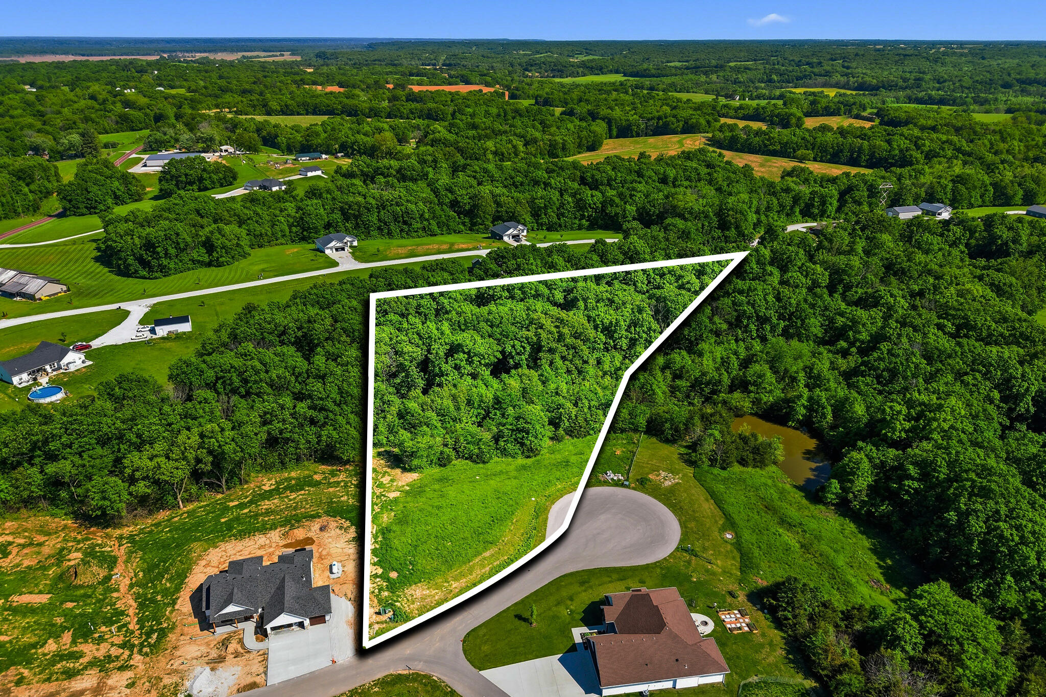 LOT 2 FALCON WAY