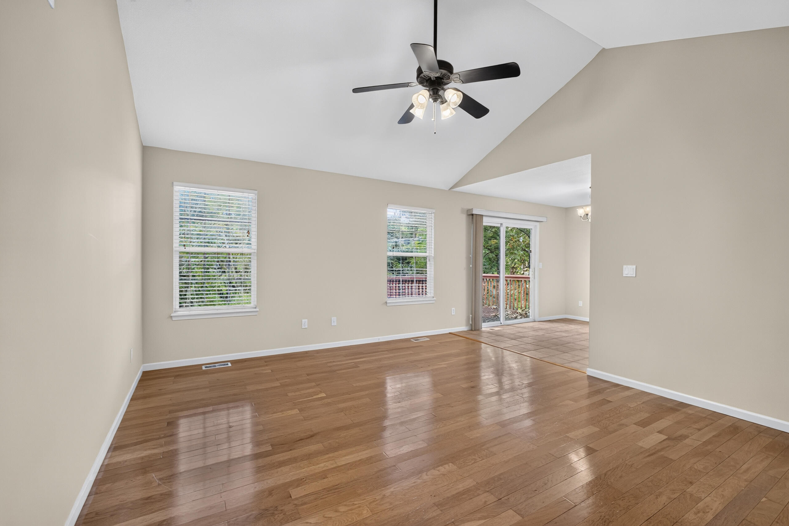 2805 Jonquil Pl Property Photo 7
