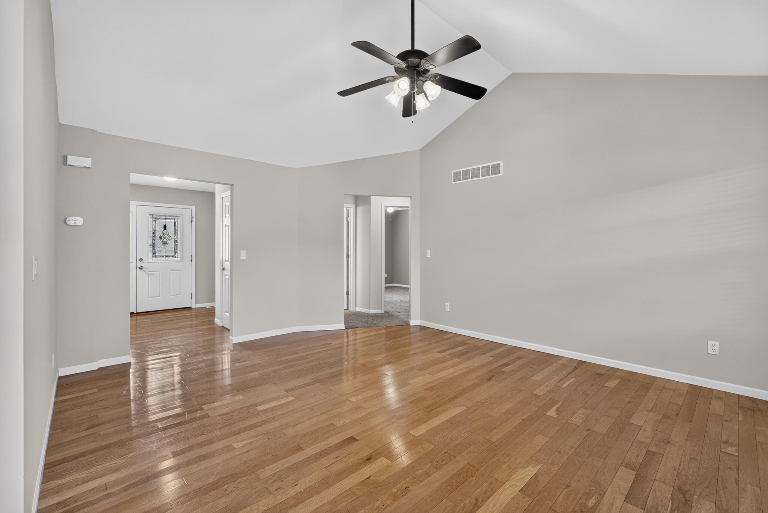 2805 Jonquil Pl Property Photo 9