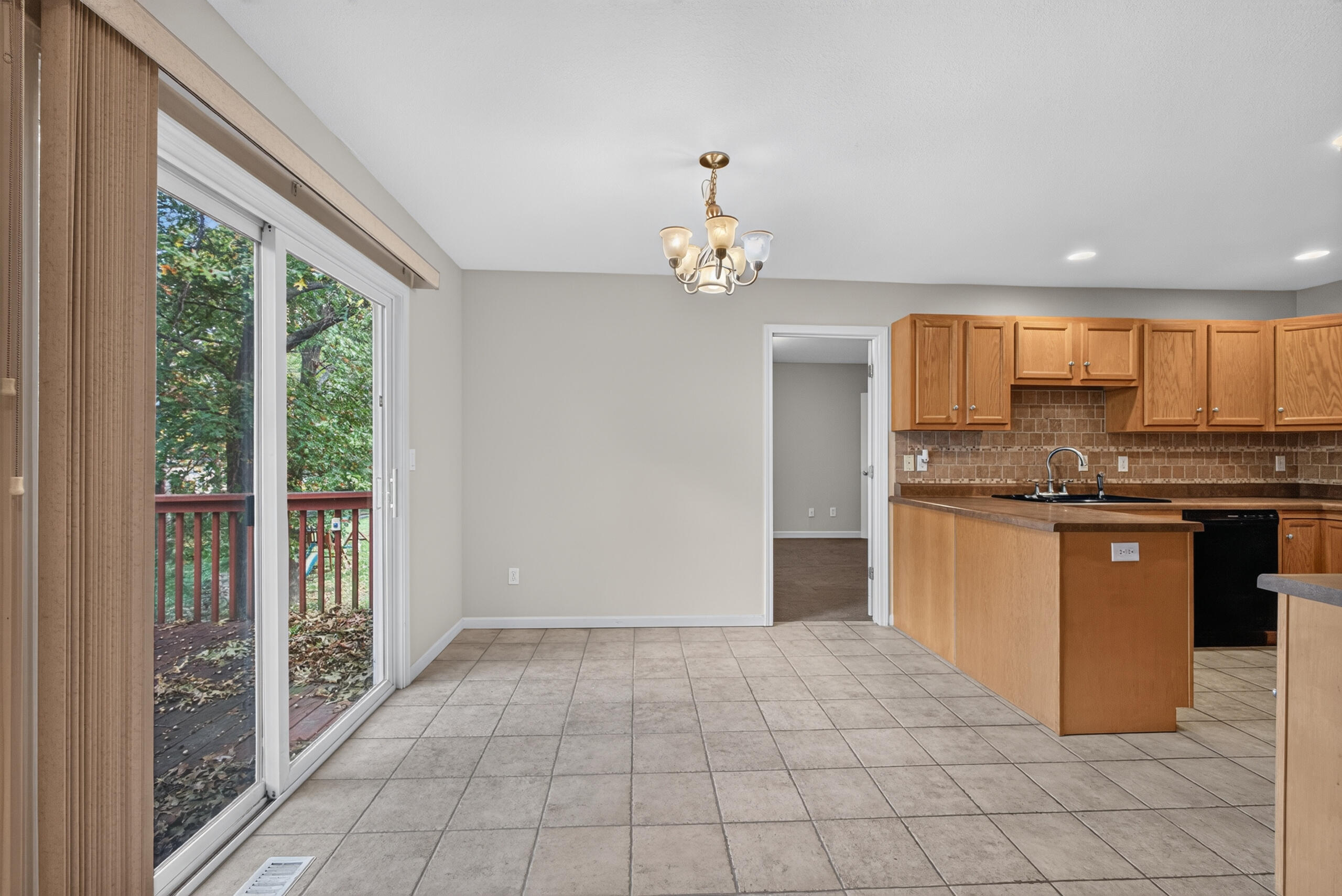 2805 Jonquil Pl Property Photo 10
